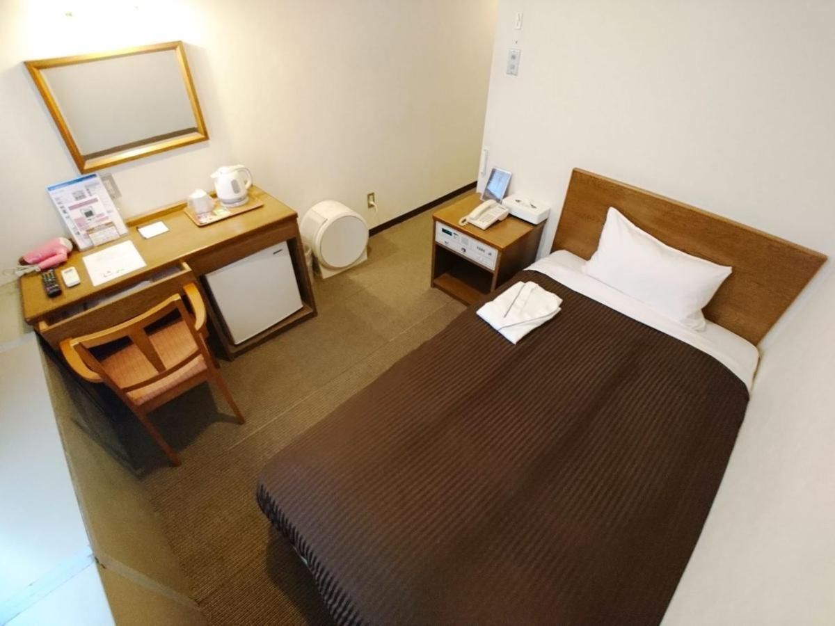 Single Room - Smoking (E-Cigarets Only)