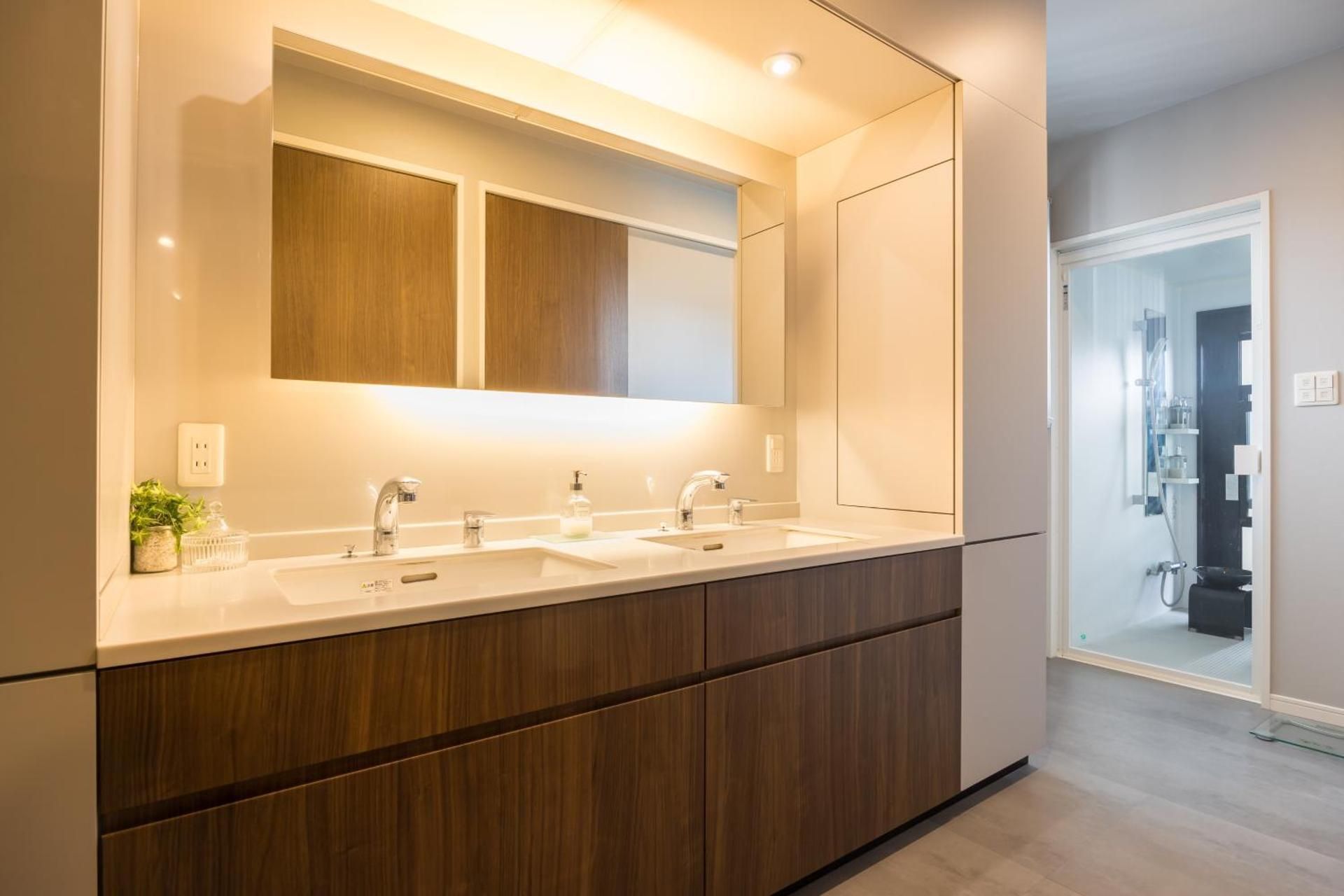 King Suite with Ocean View