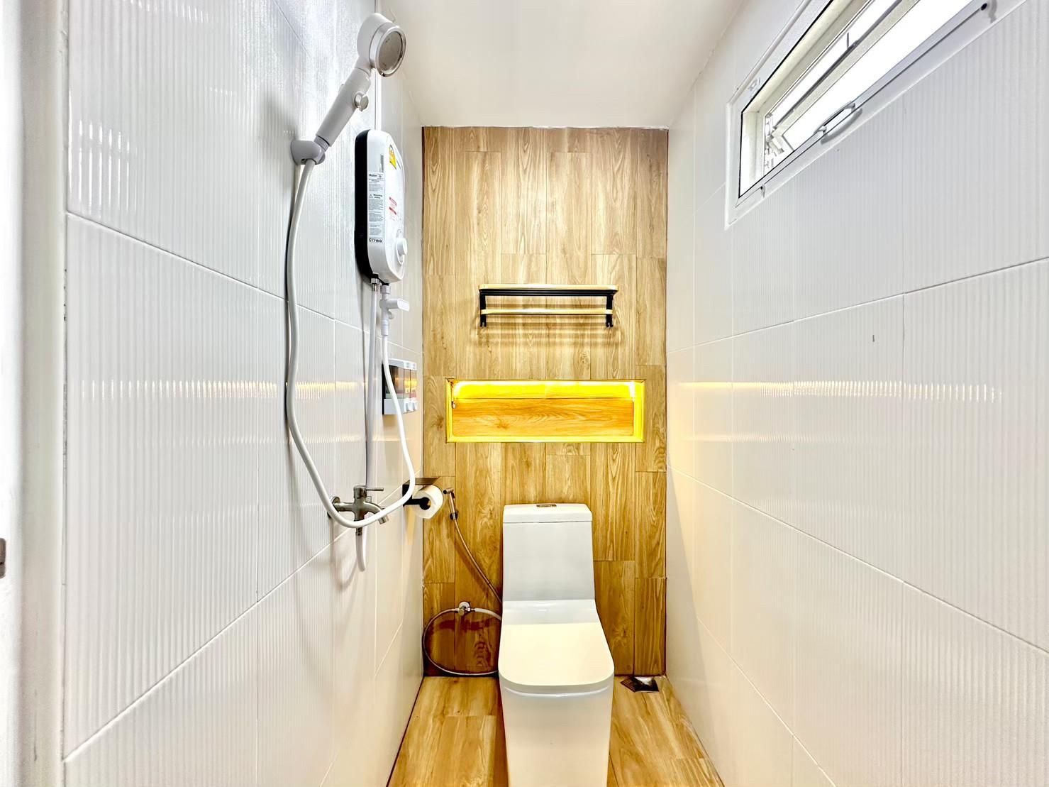 THE NINE PLACE Chaeng Sanit Standard 1 King 2