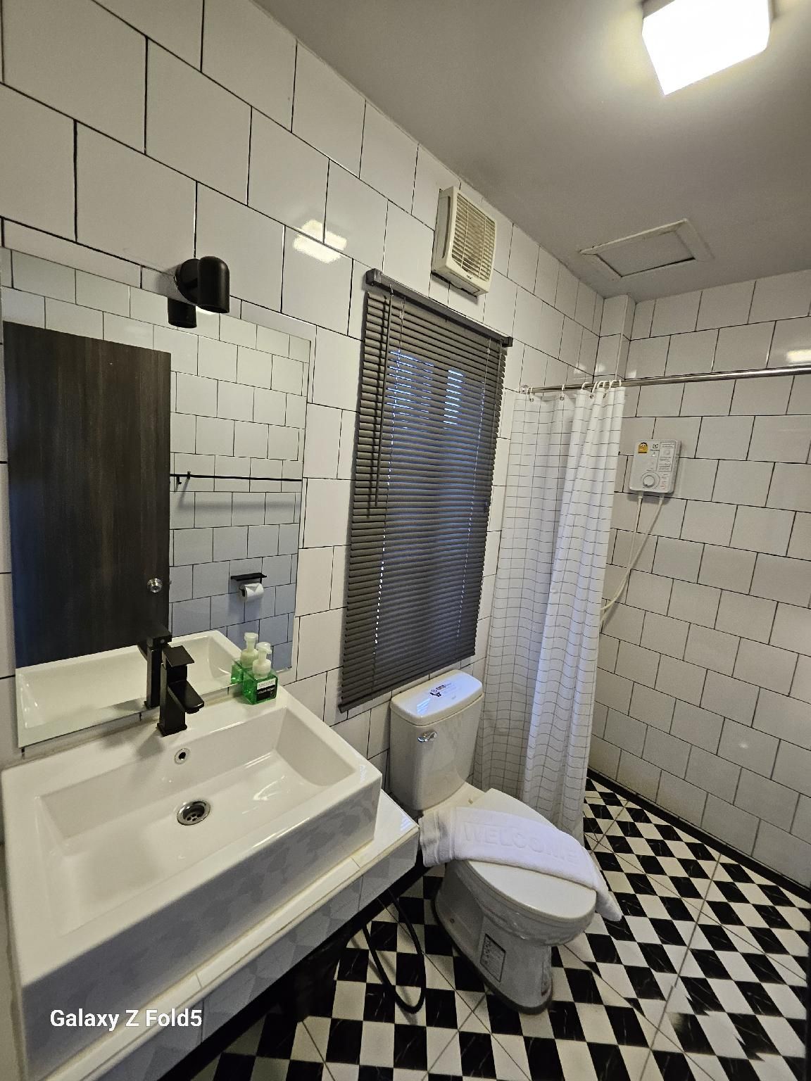 Chuan Diary Deluxe Family Room 3