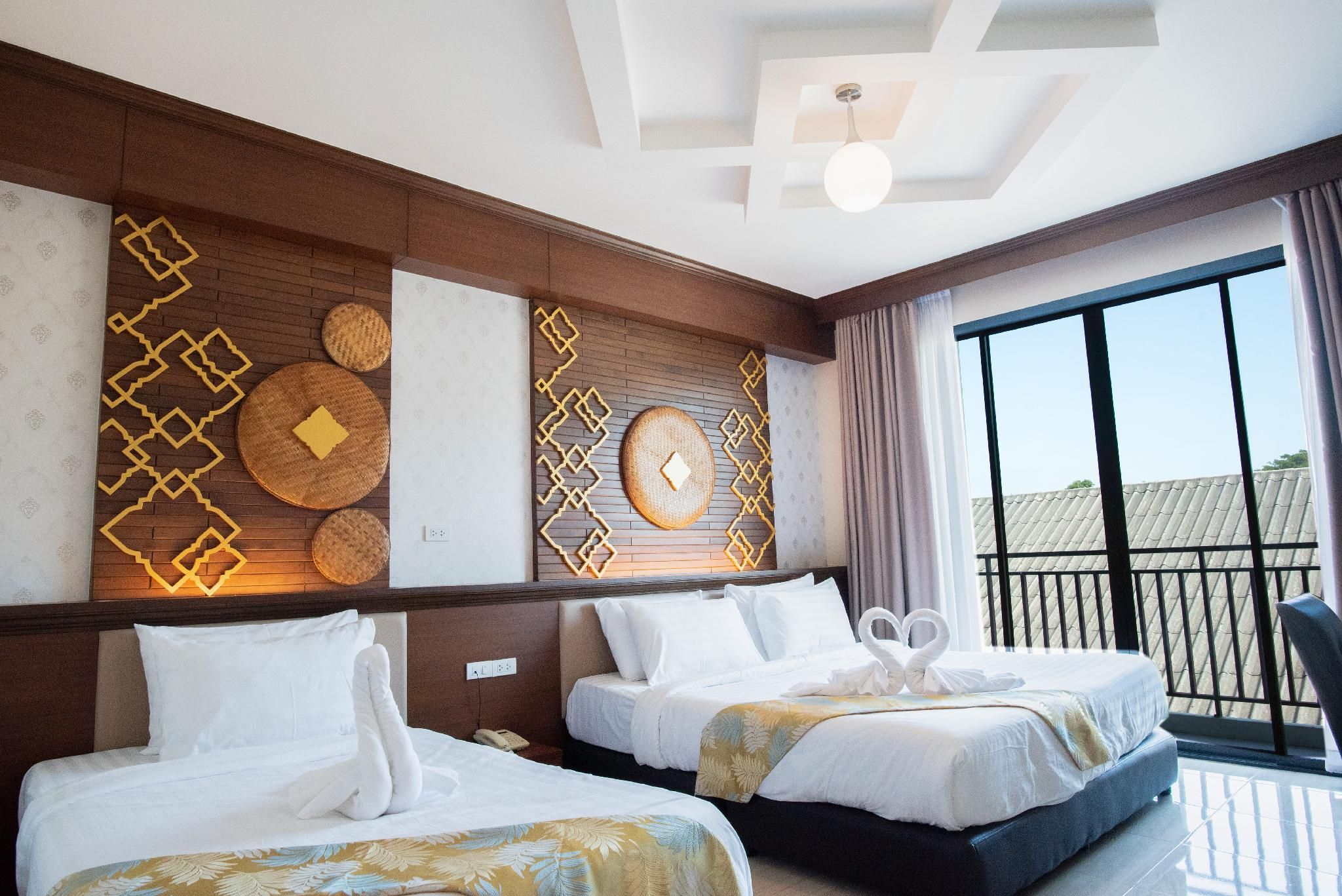 Whirlpool Suite 1 King Bed