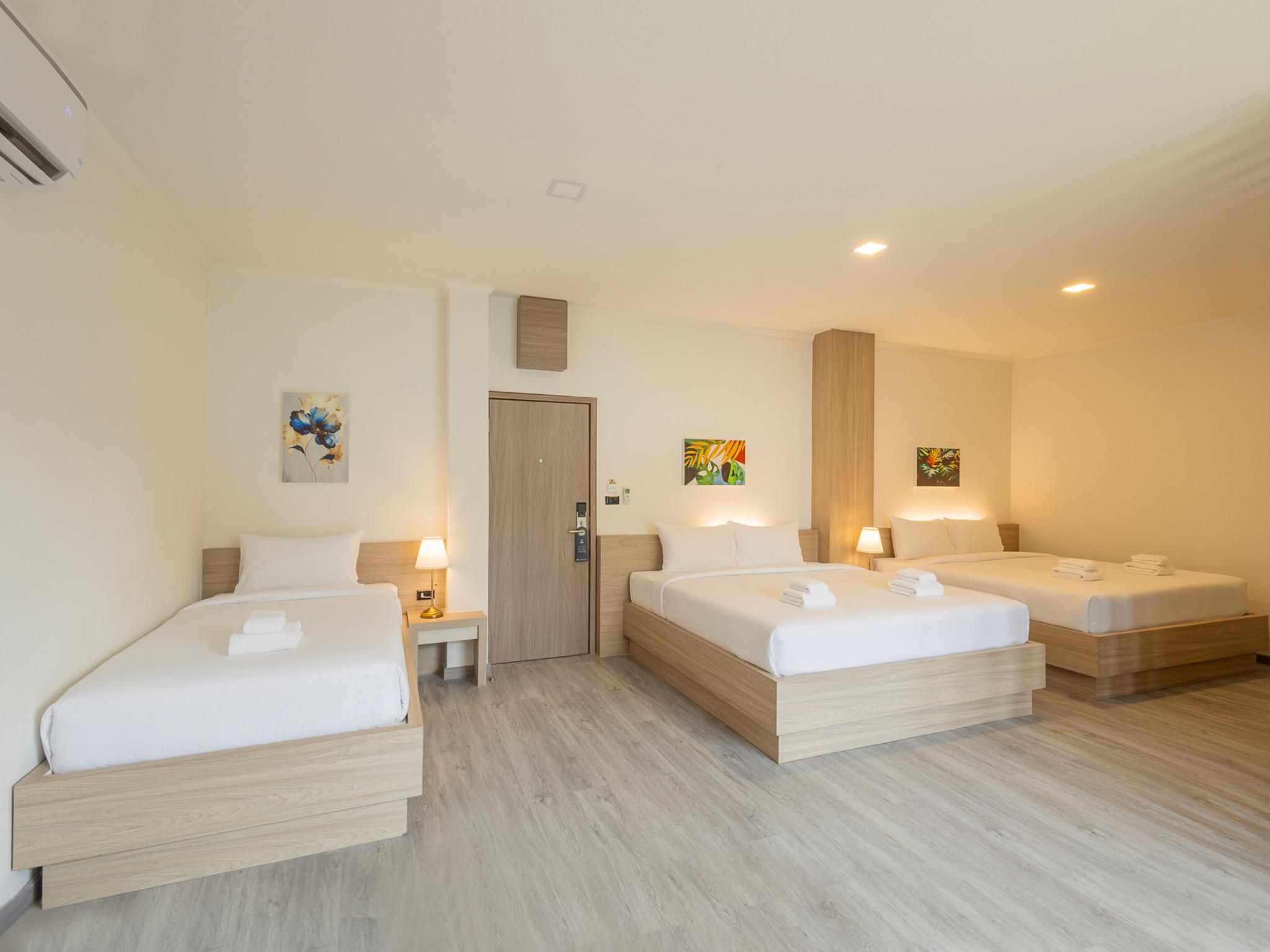 B2 Ubon Boutique & Budget Hotel  Family Suite Room