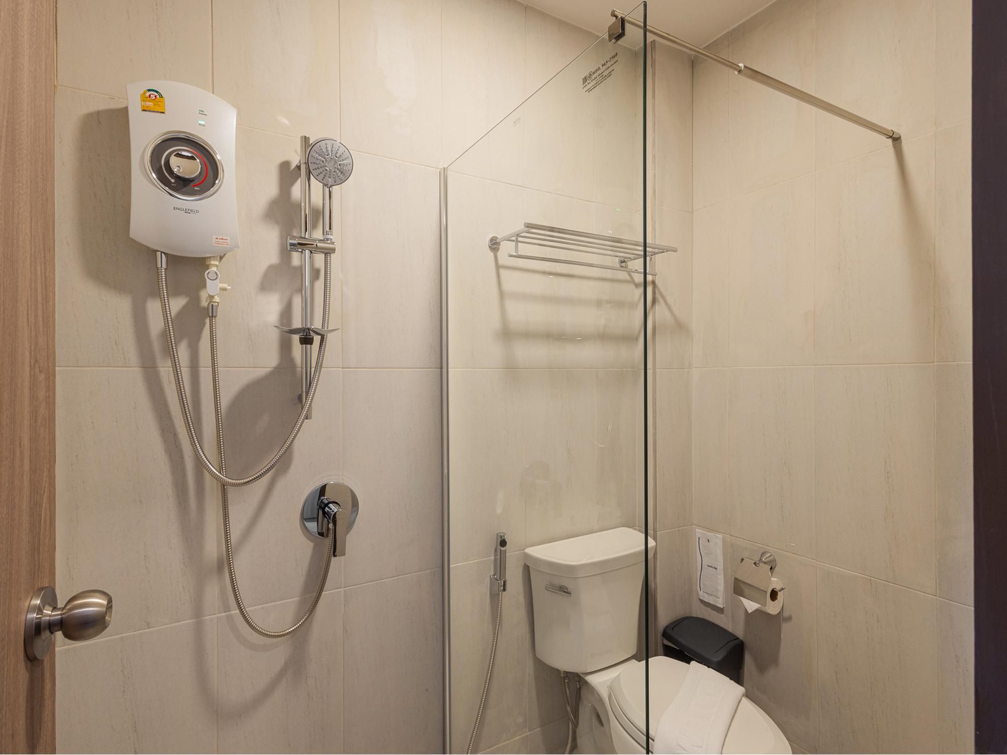 B2 Ubon Boutique & Budget Hotel  Deluxe Premier Room 3