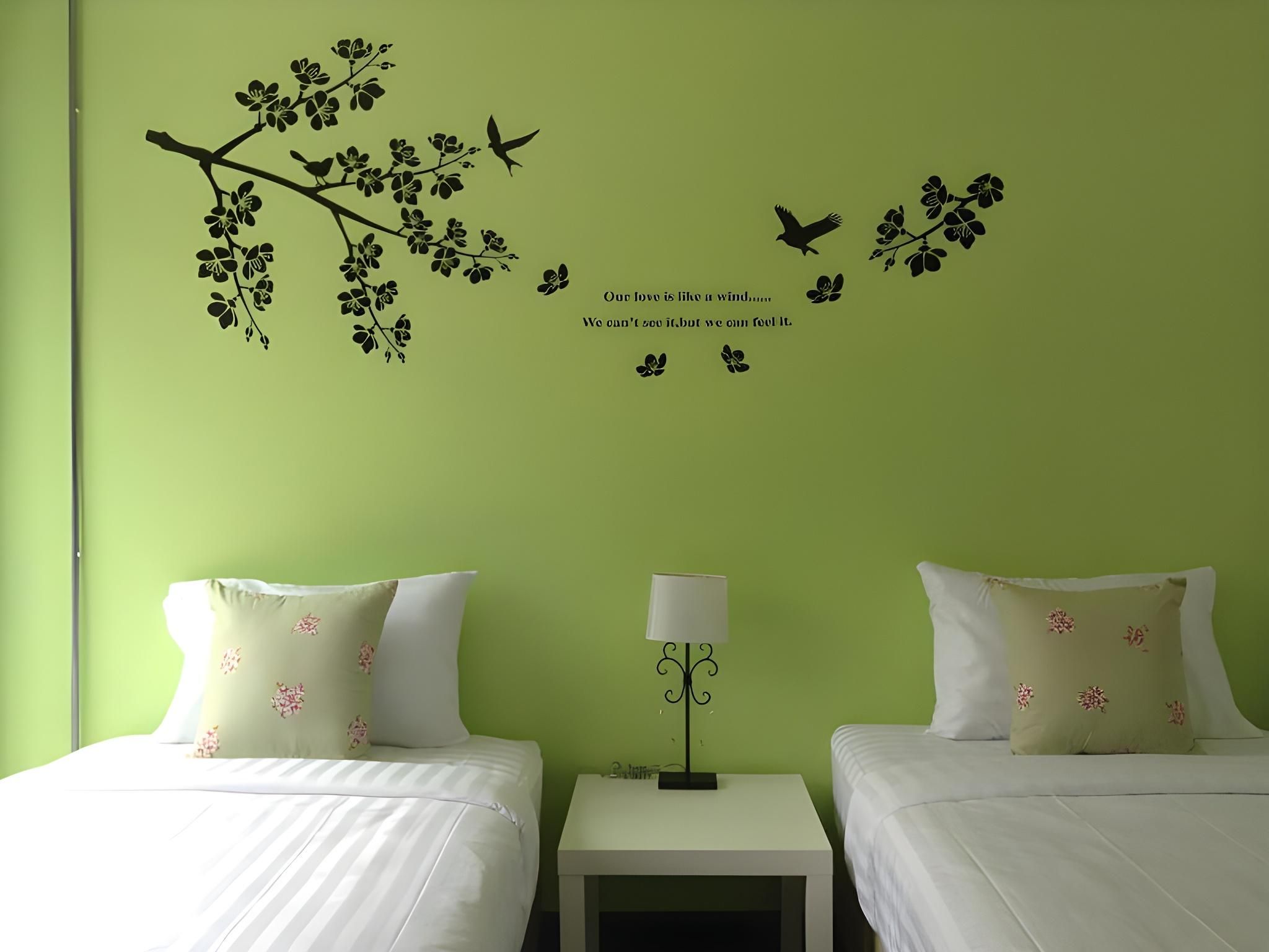Standard Twin Bed