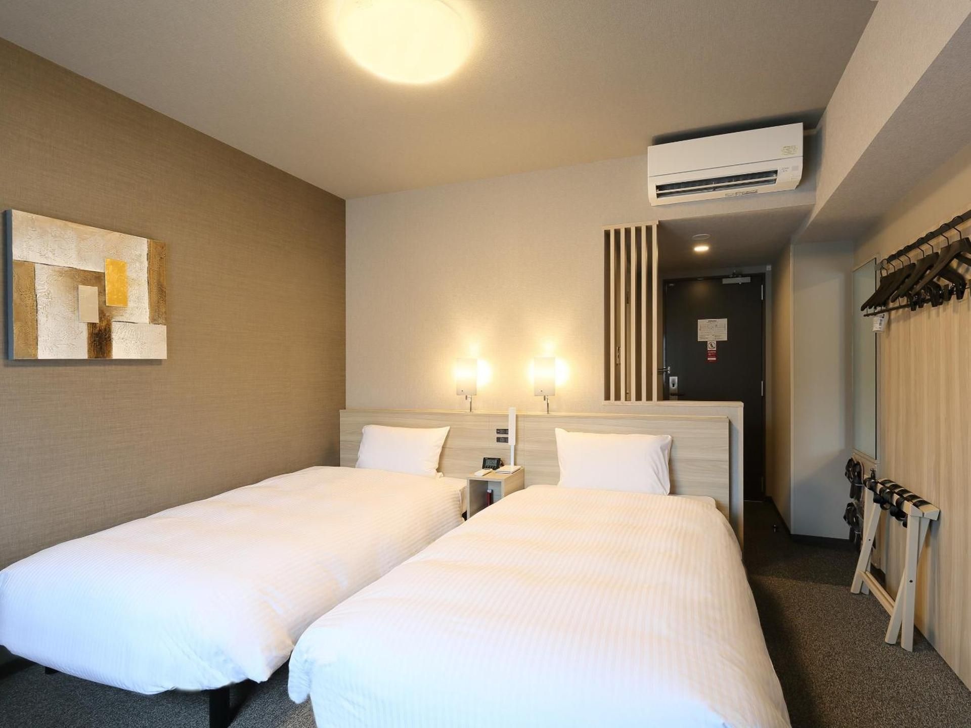 Twin Room - Smoking, E-Cigarettes Only