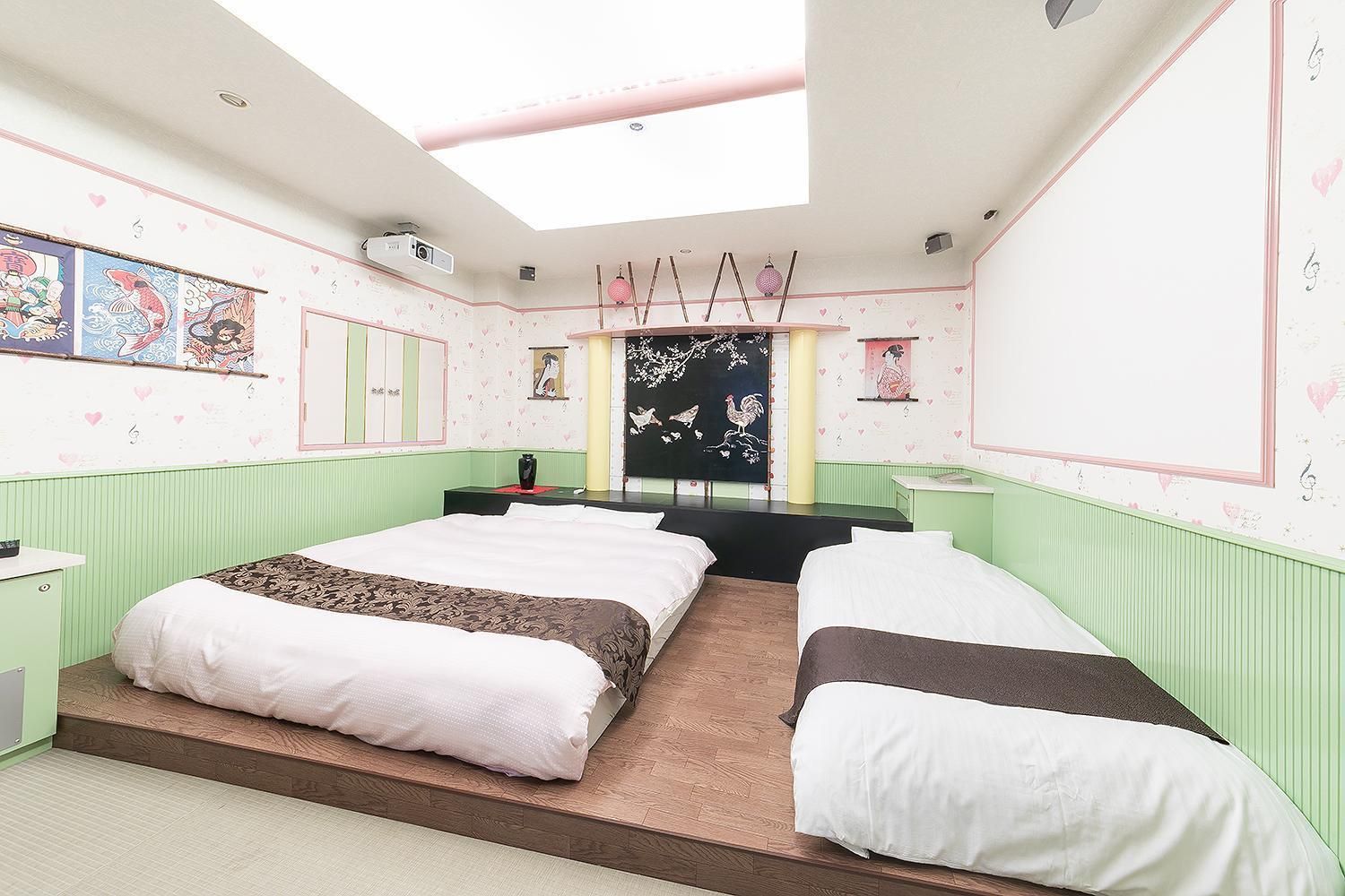 Duplex Quadruple Room