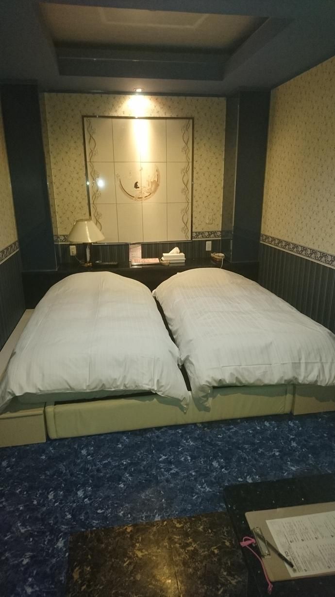 Twin Room B - Non-Smoking