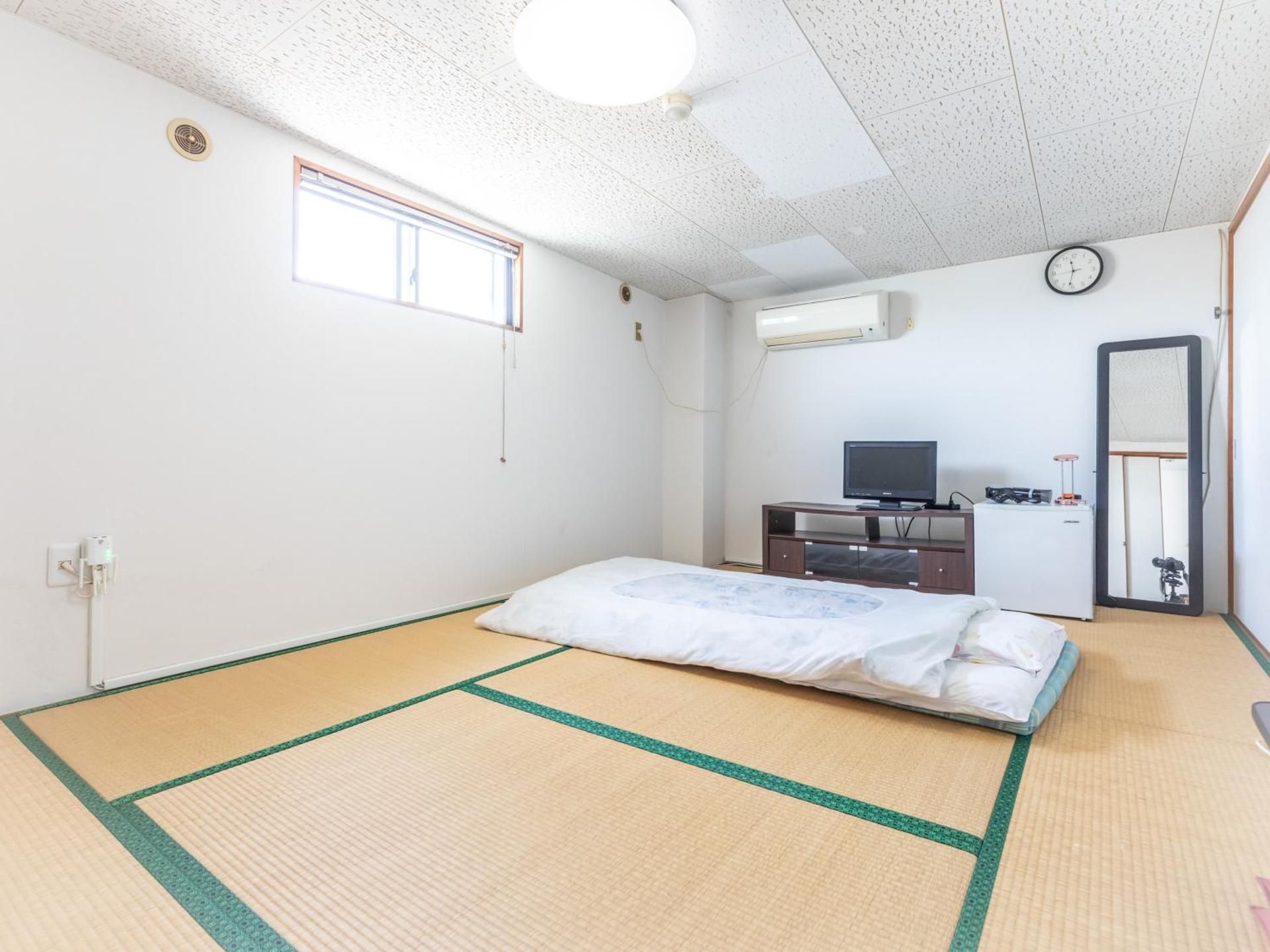 Japanese-Style Quadruple Room