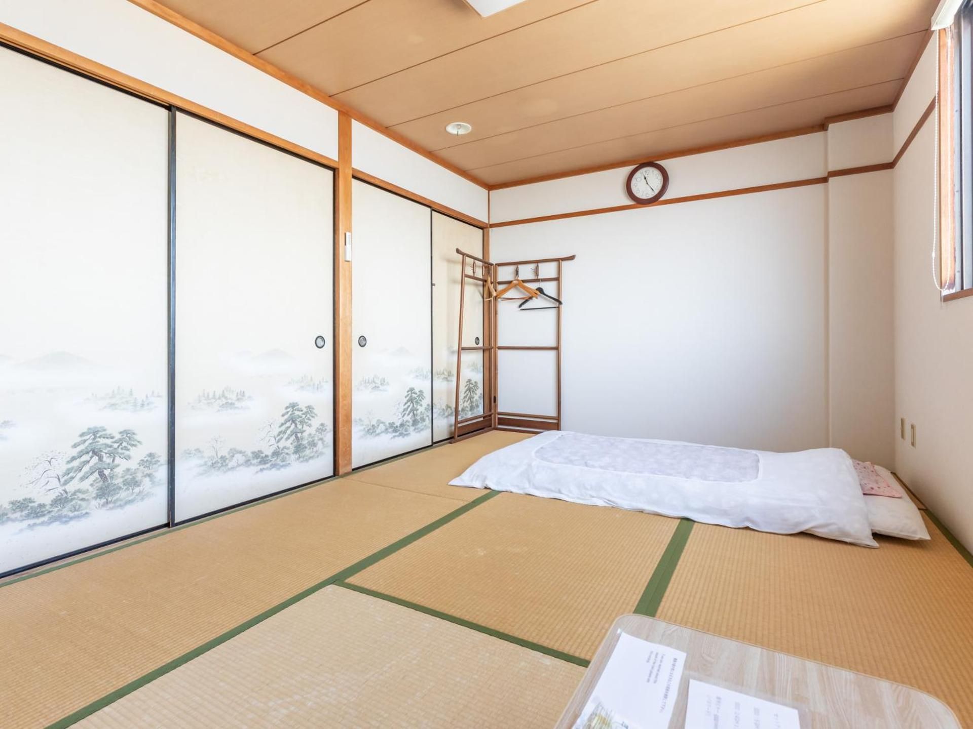 Triple Room with Shared Bathroom