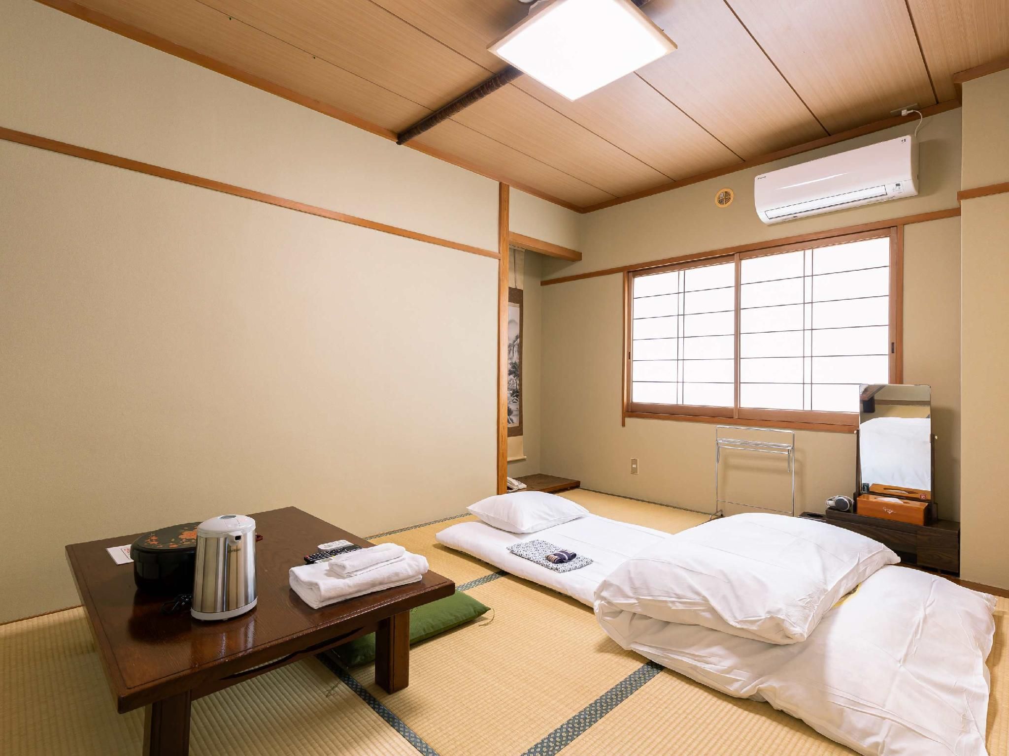 Japanese Style Room with Shared Bathroom