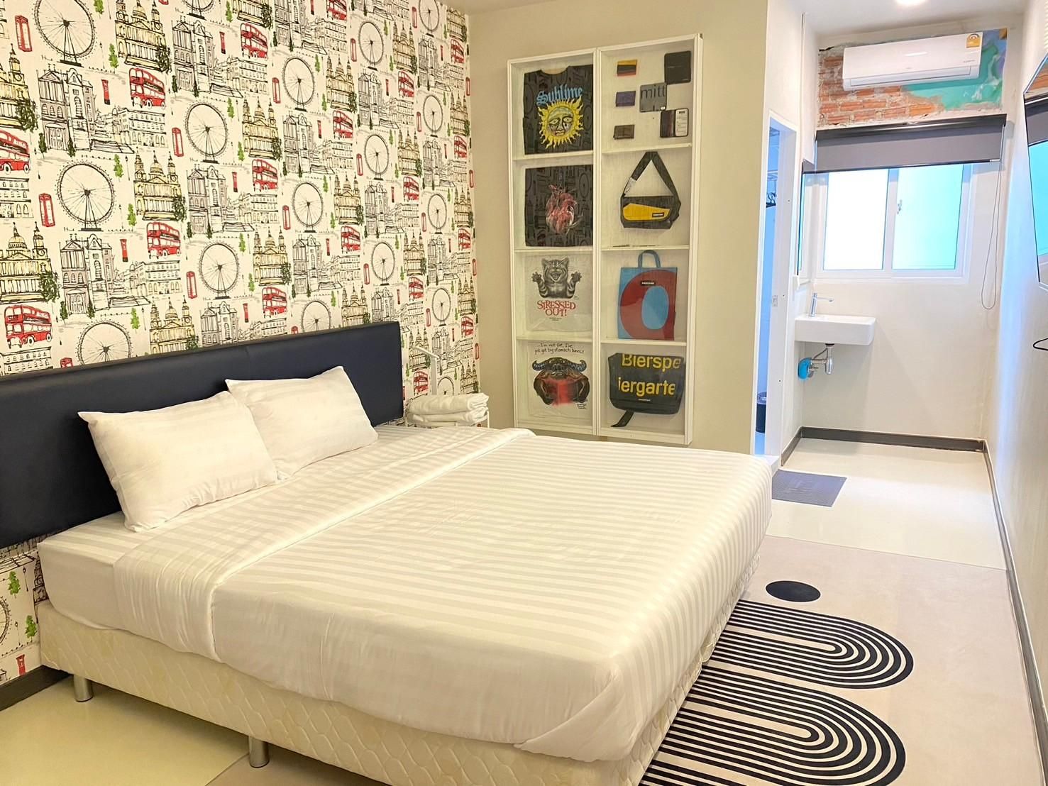 Single Standard Room