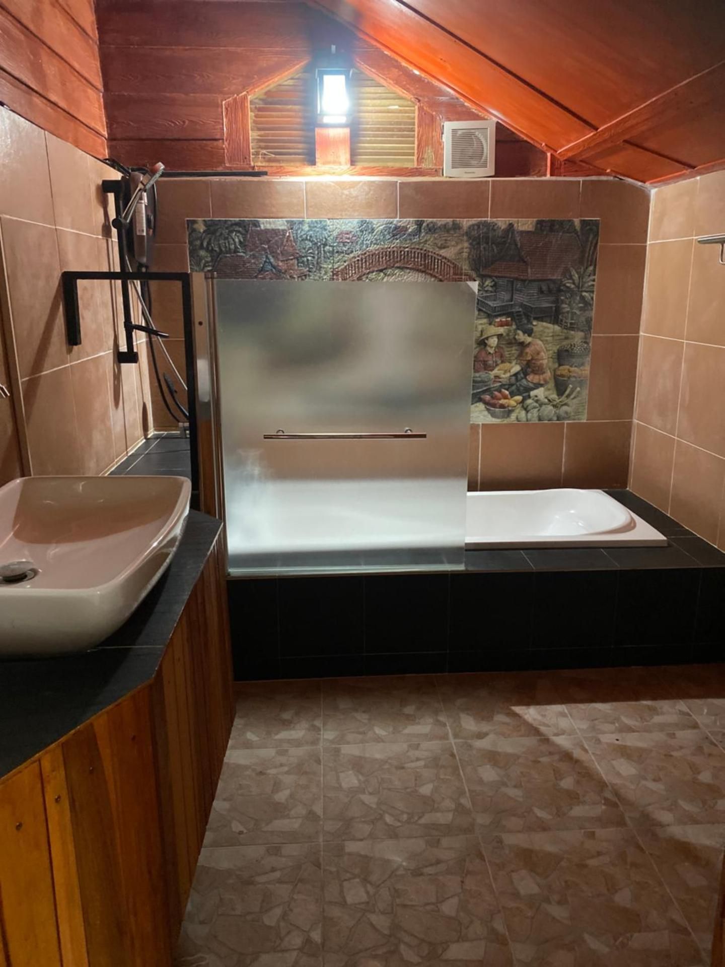 Twin Room with Bath