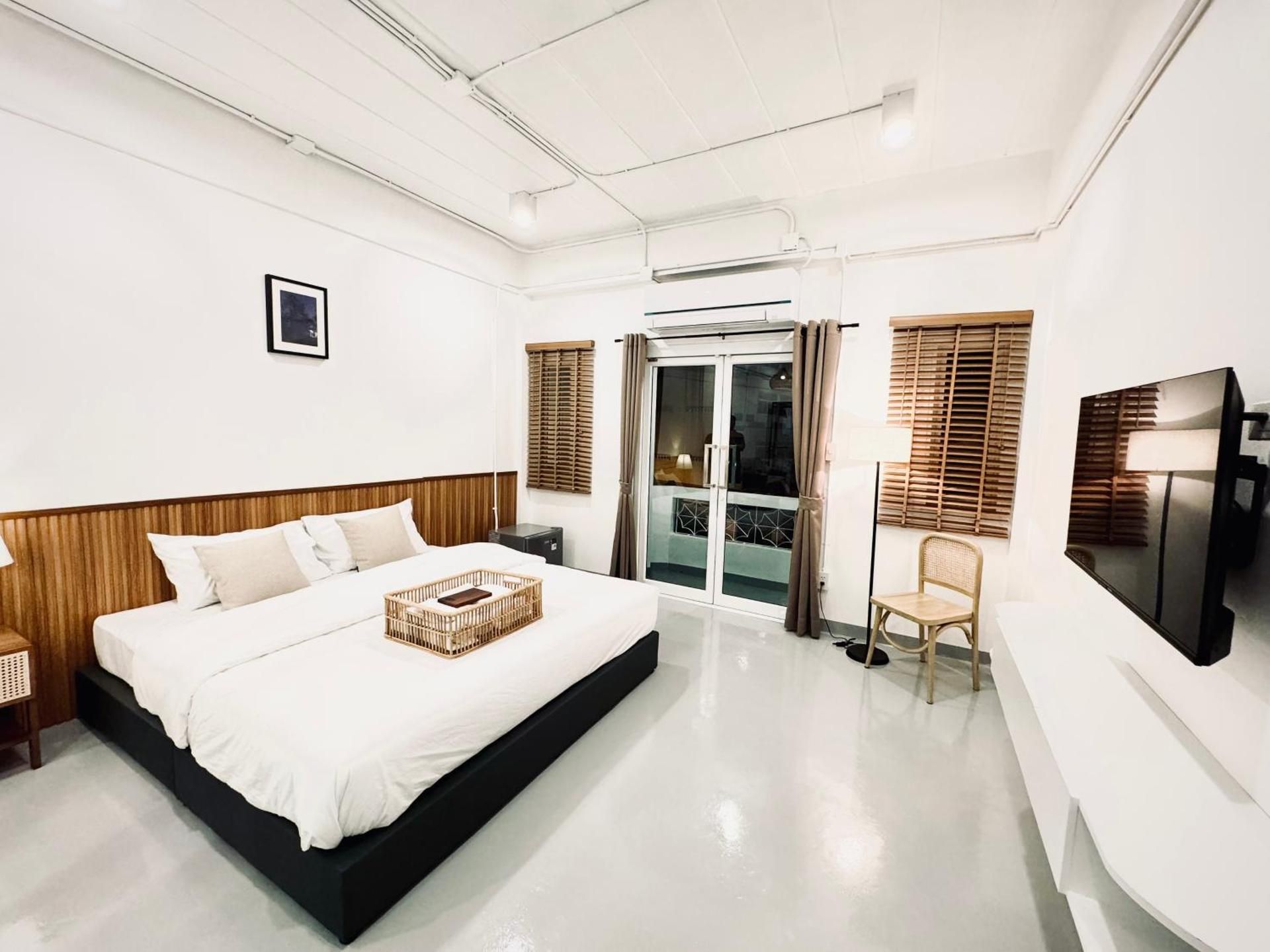 Executive Suite