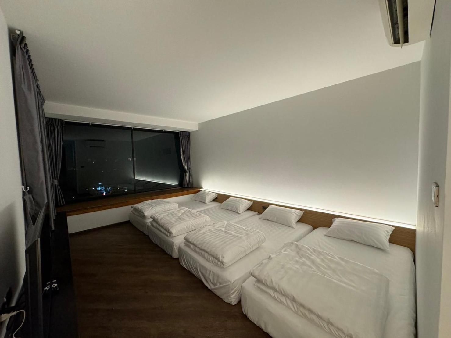 4 Bed - AC Room