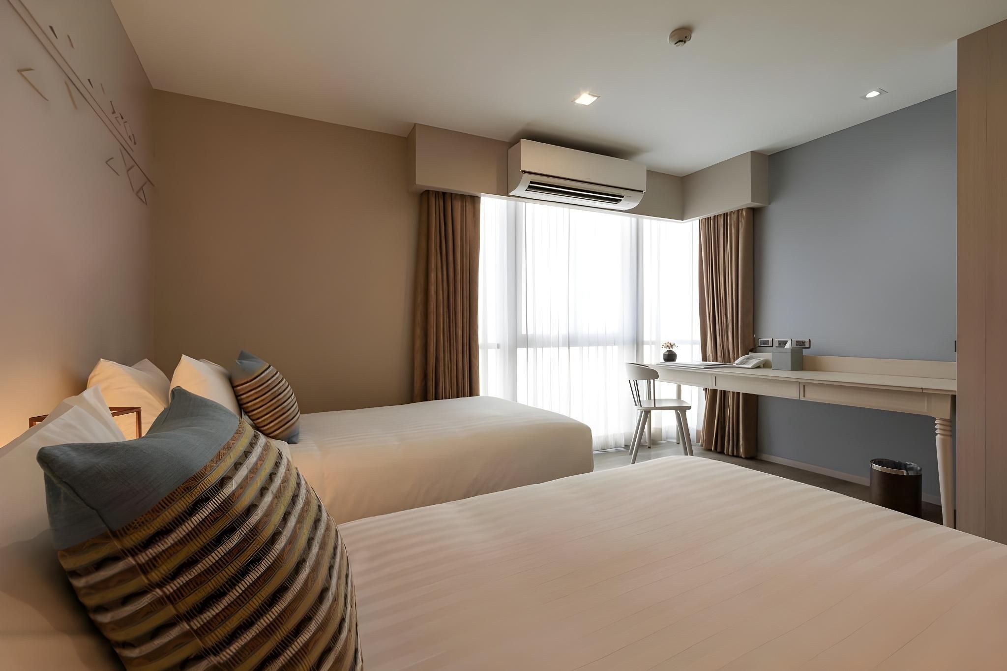 Deluxe King Bed Room