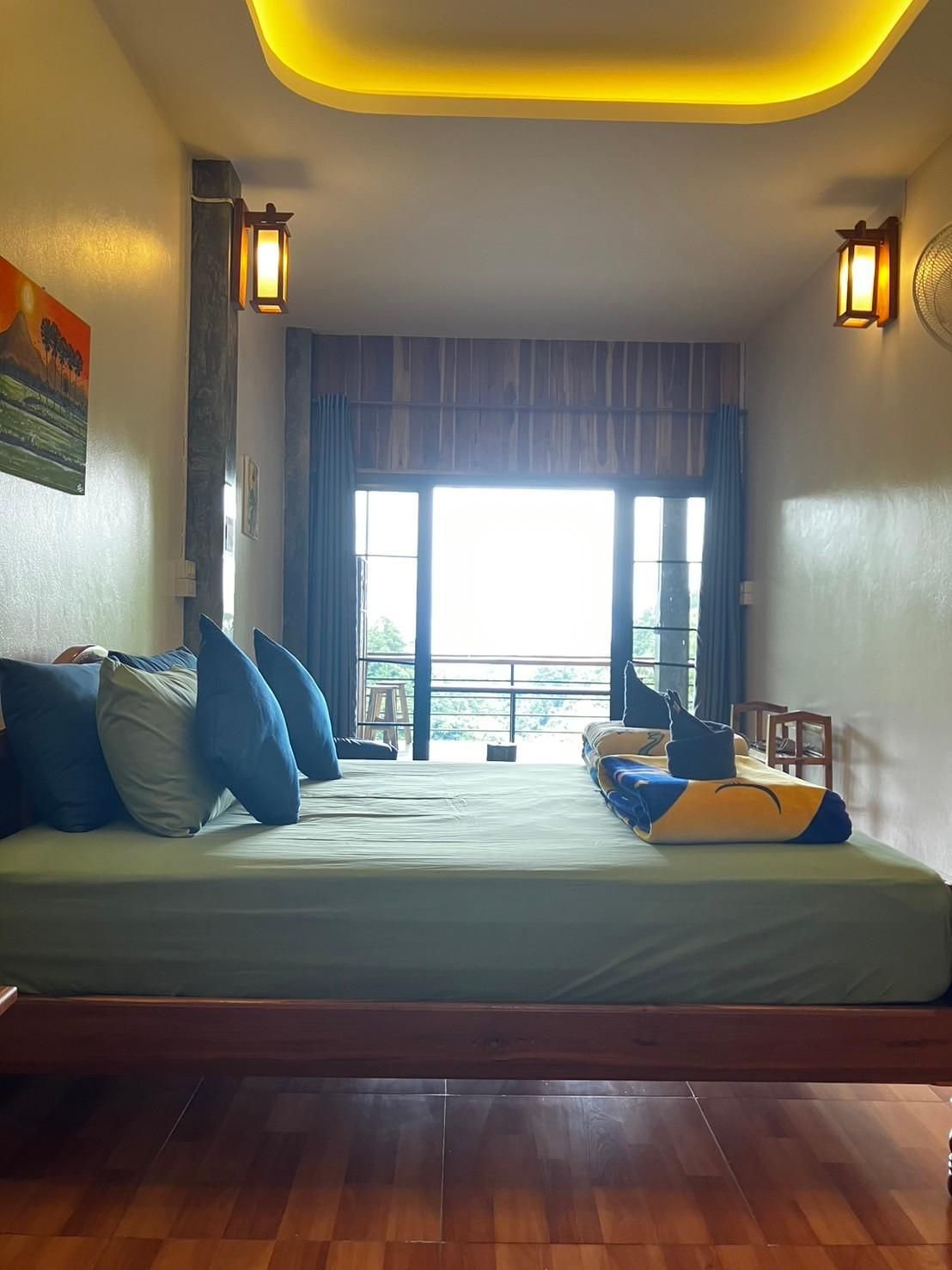 King Bed - Non-Smoking, Not Pet-Friendly