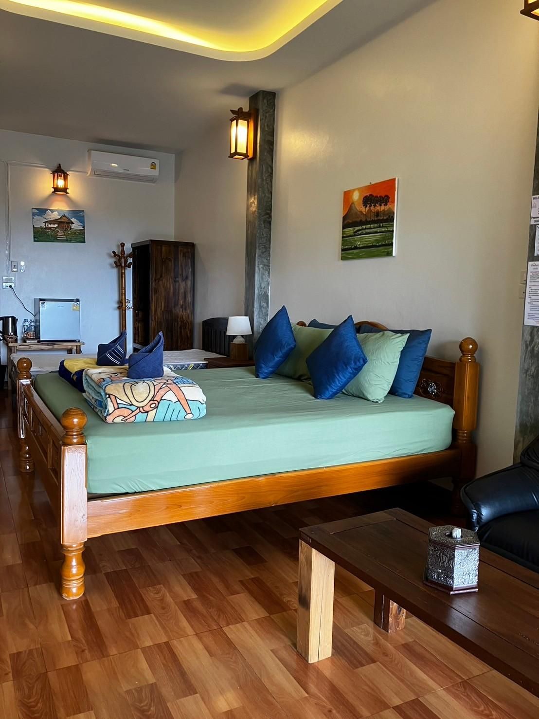 King Bed - Non-Smoking, Not Pet-Friendly