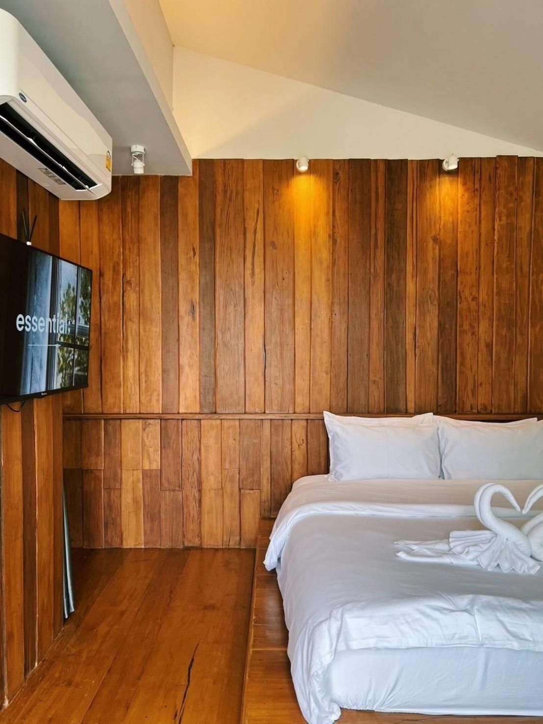 Double Room with Mountain View