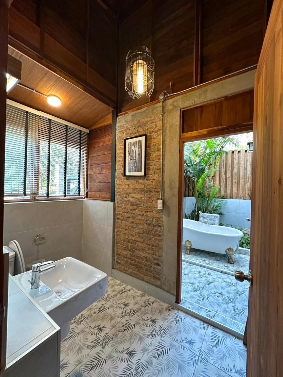 One-Bedroom Villa