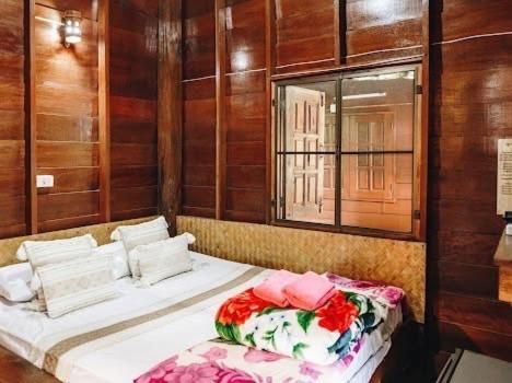 Standard Room -- 1 Bed