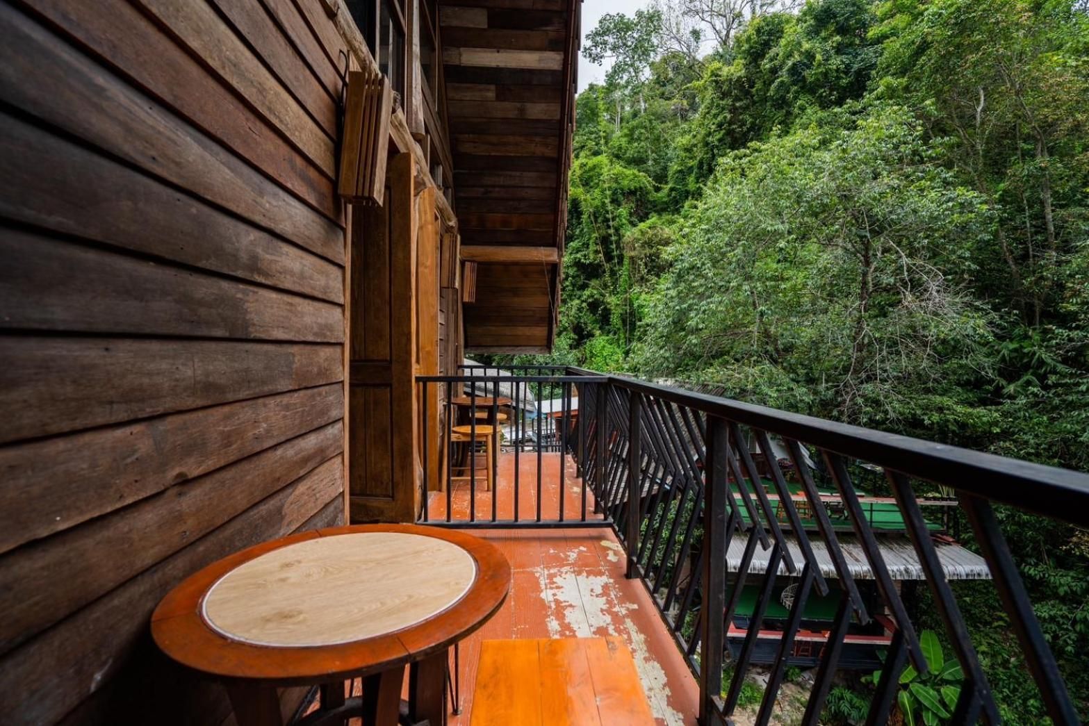 Suite with Mountain View No.5