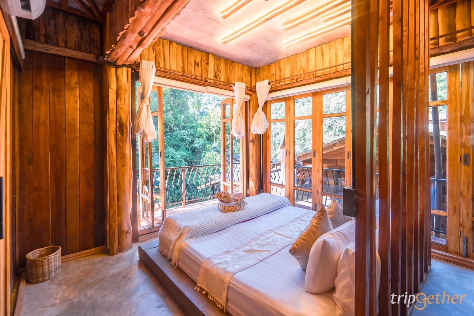 Suite with Balcony No.7