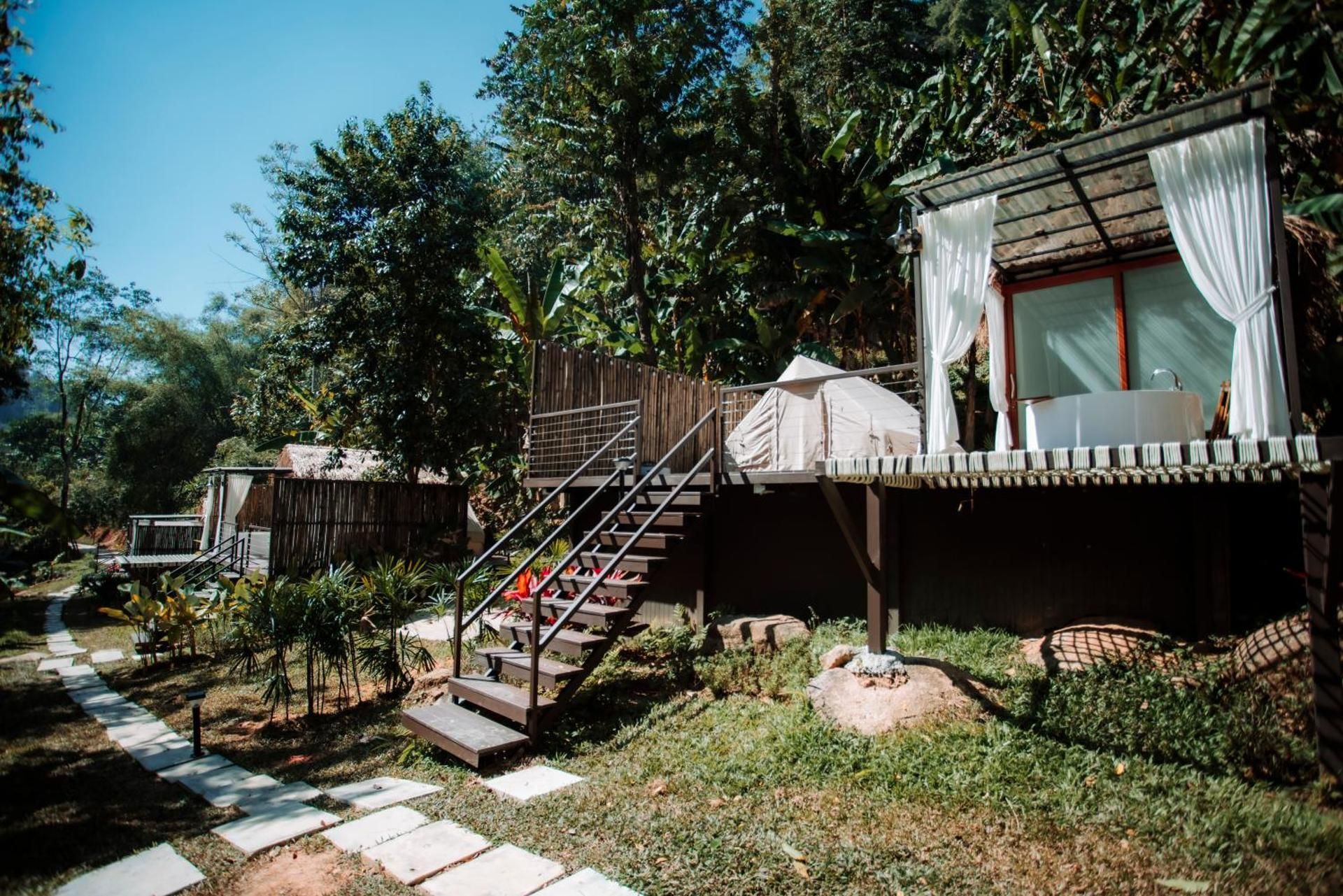 Mornery The Riverside