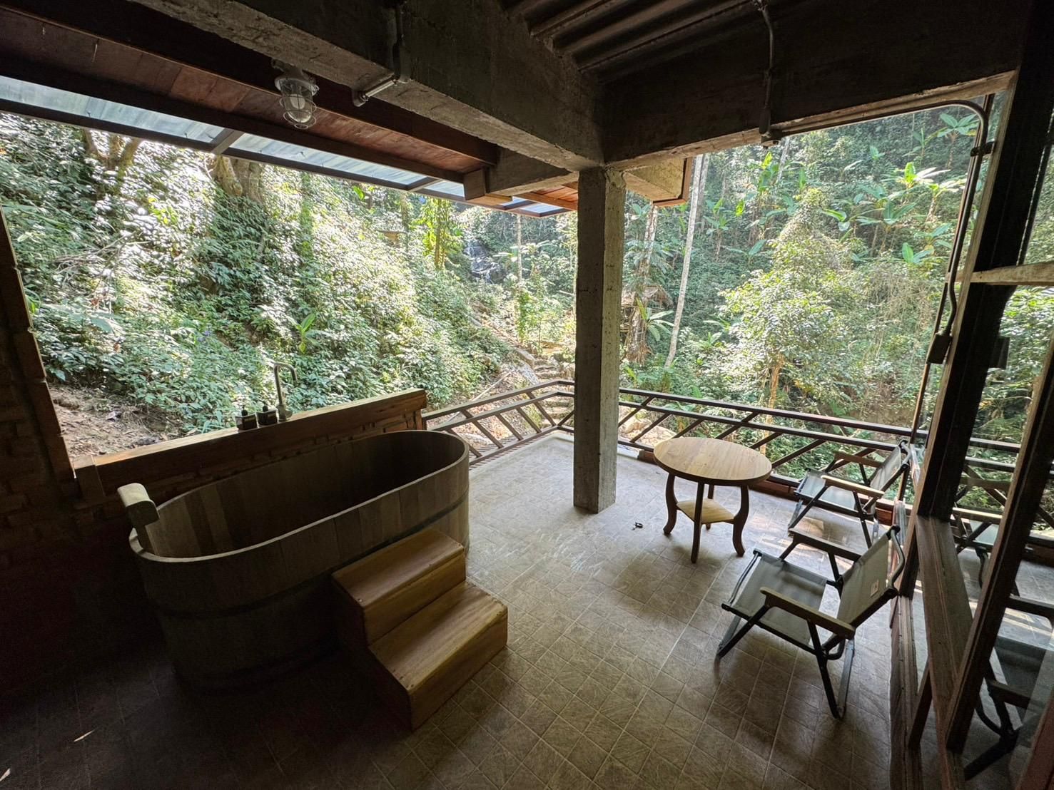 Mountain Deluxe Room