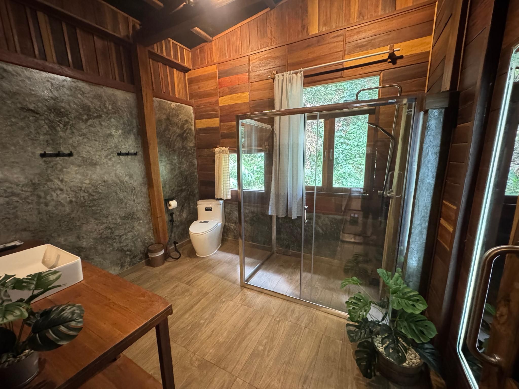Studio - King Room with Balcony