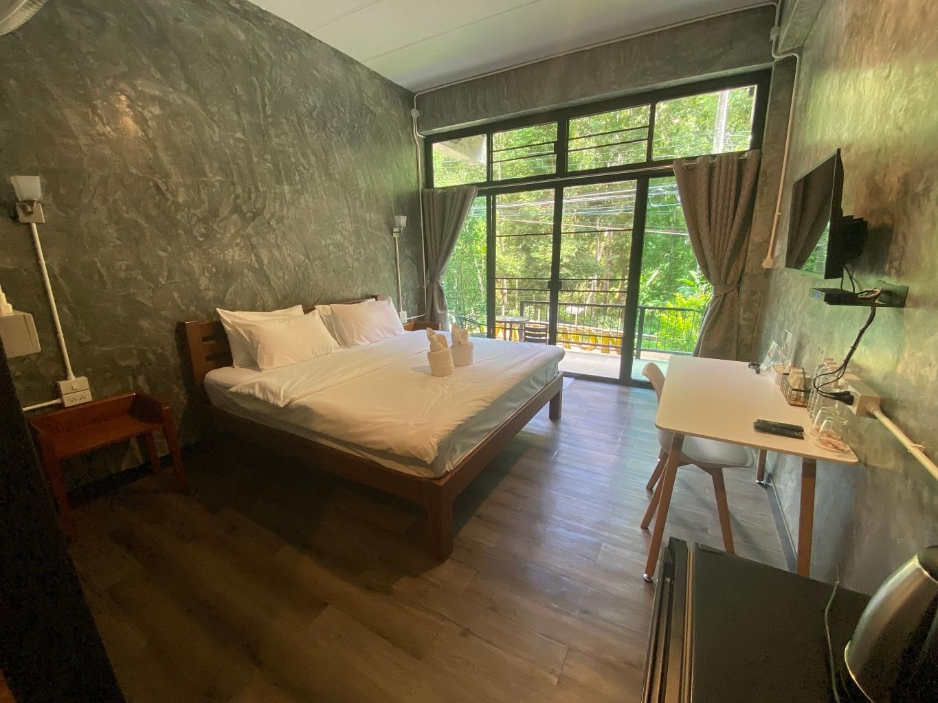 1 Single Bed