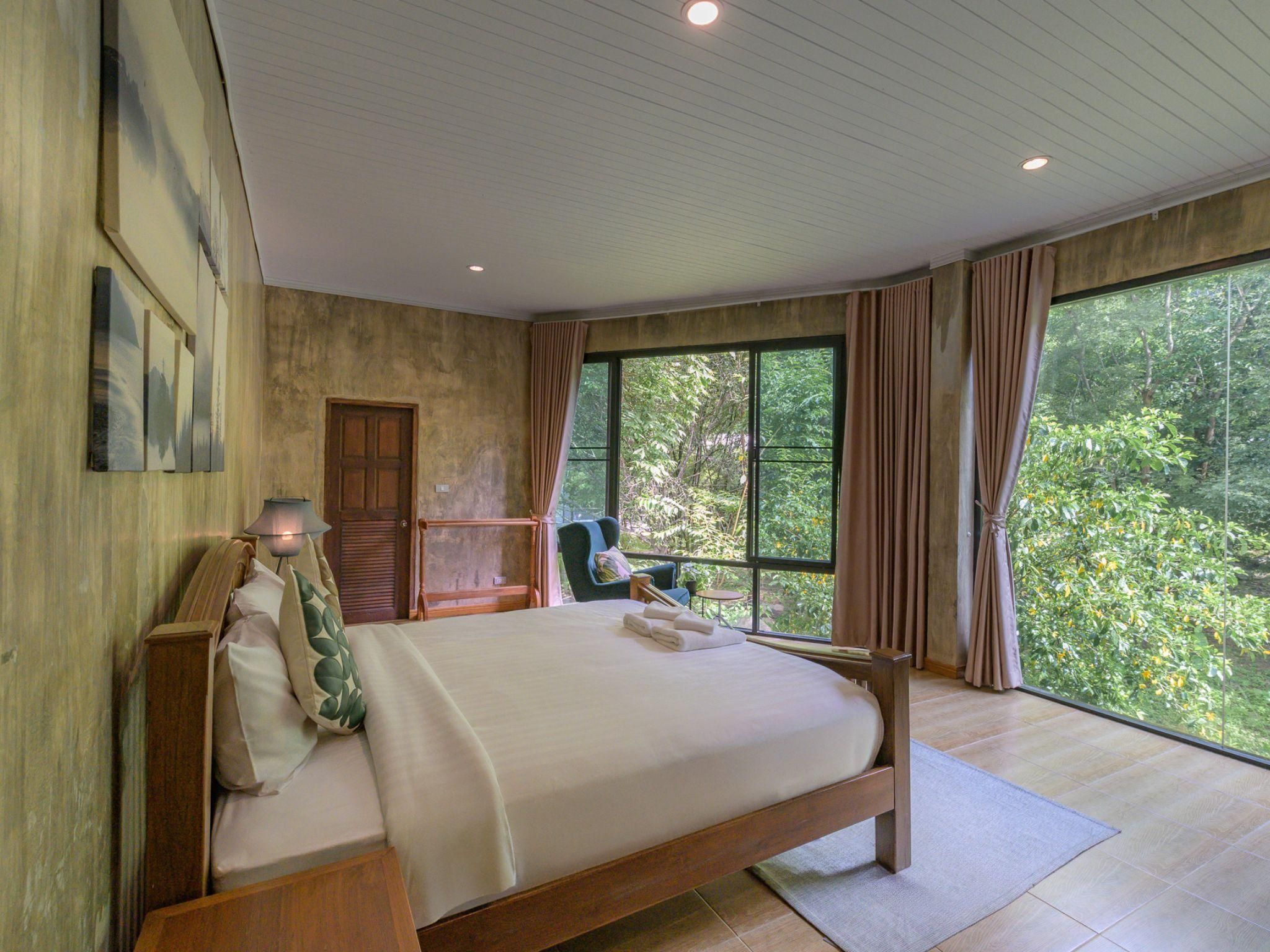 One Bedroom Suite