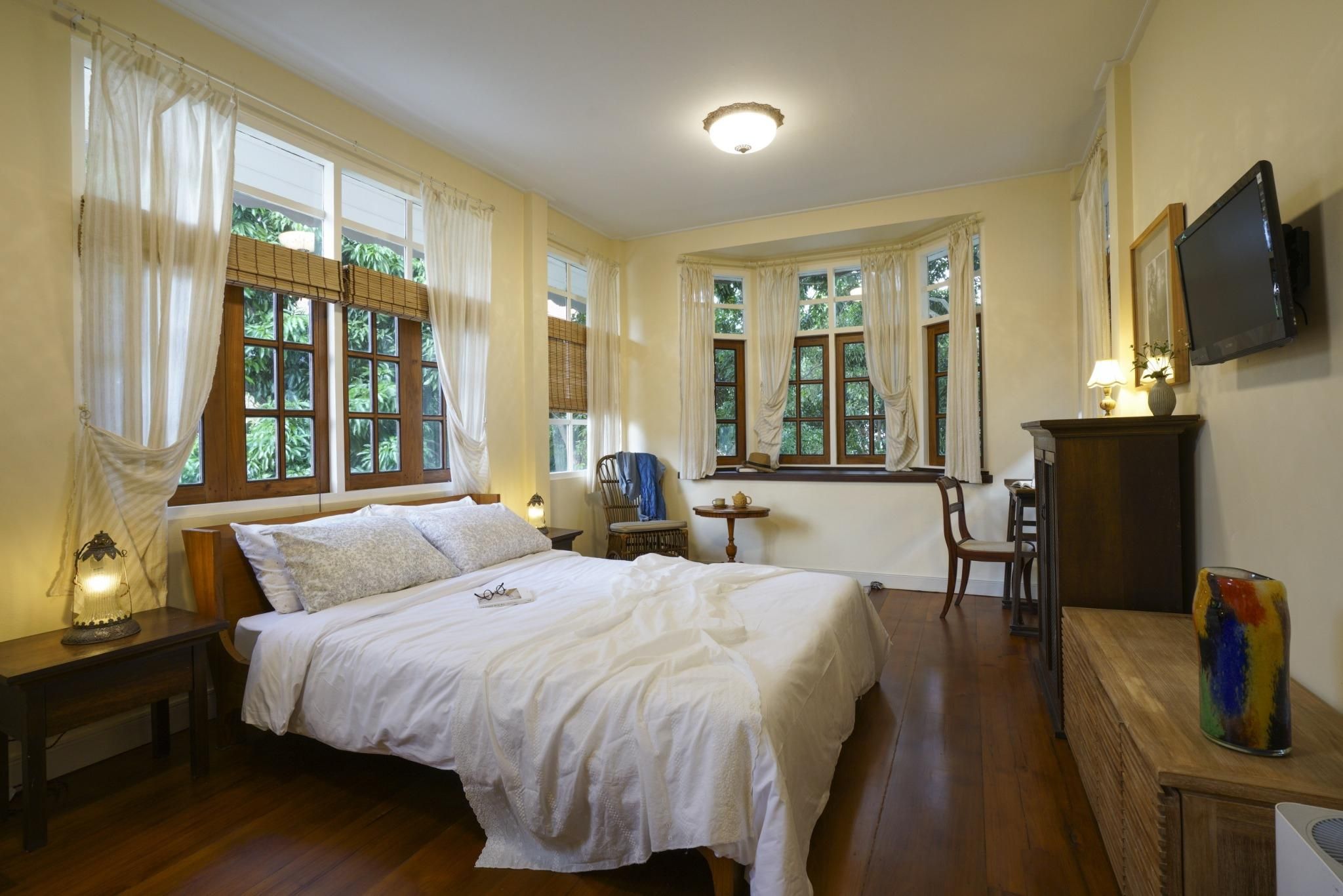 Deluxe Room with Balcony