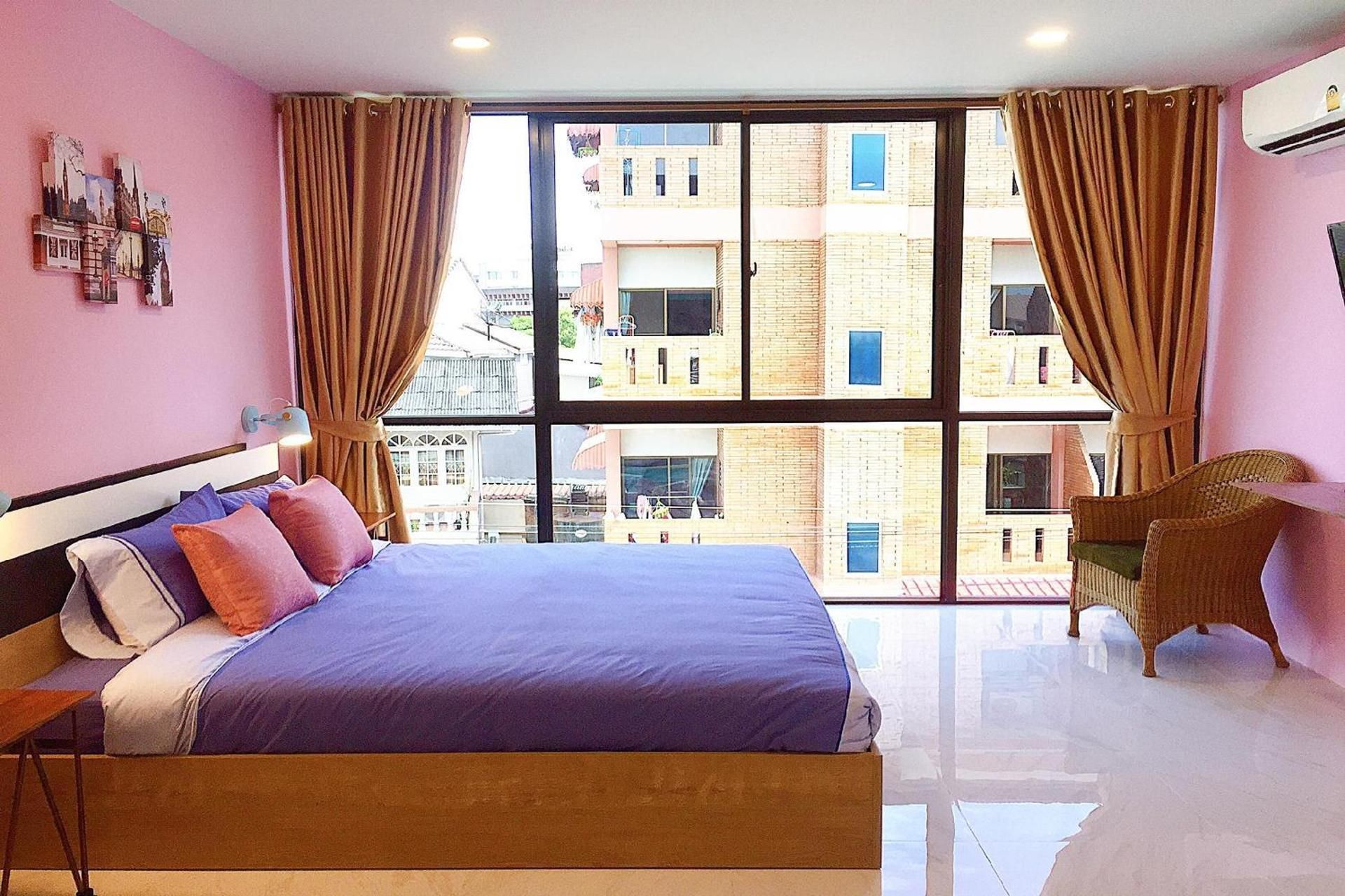 Superior King Room