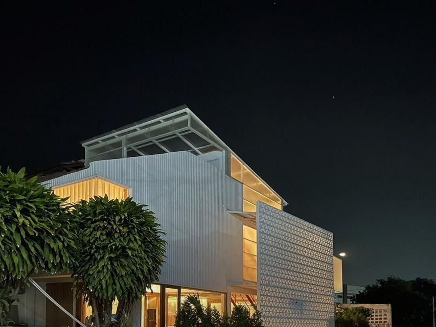 Sense of Jedyod - near Maya Nimman