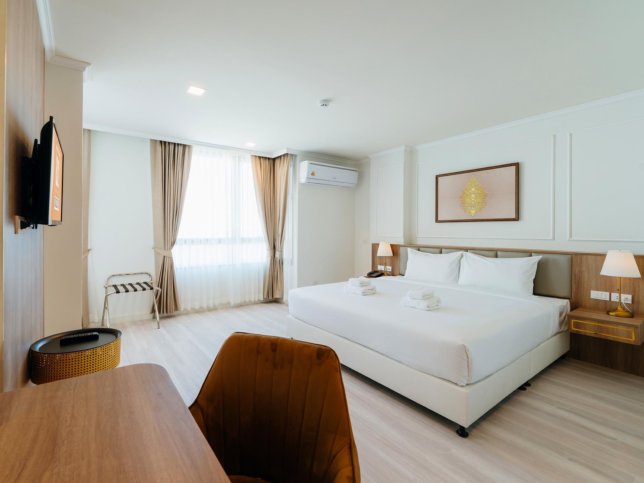 Junior Suite Room