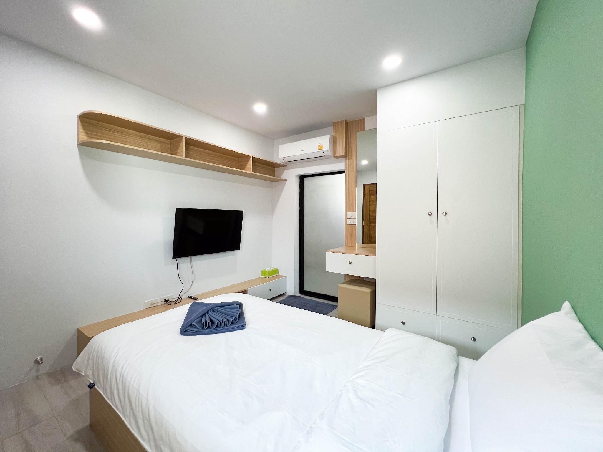 Single bed room