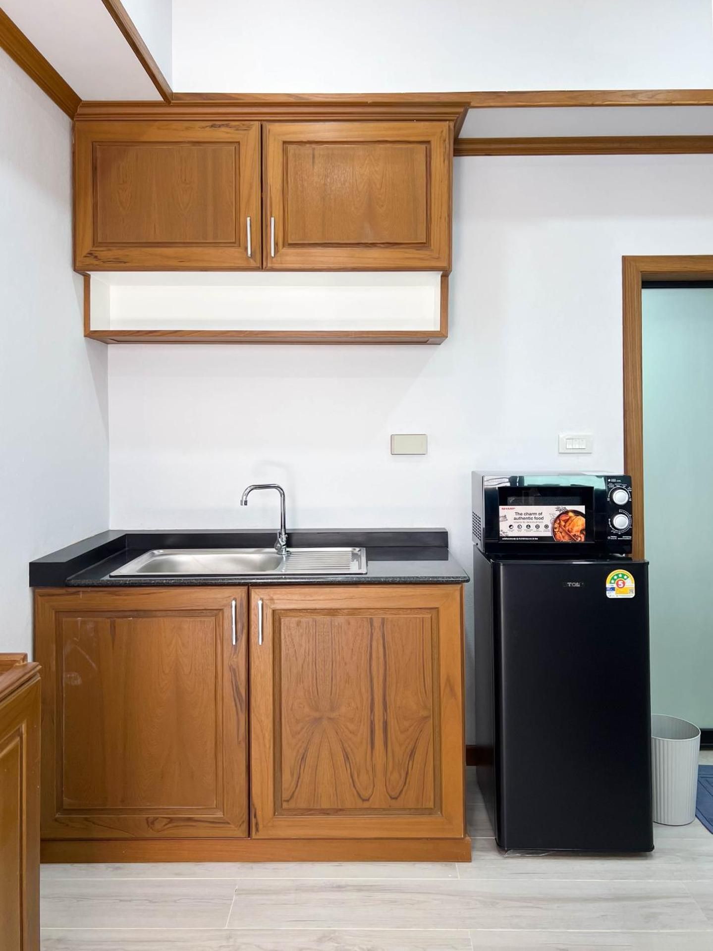 C YOU HOME @CNX Signature 3