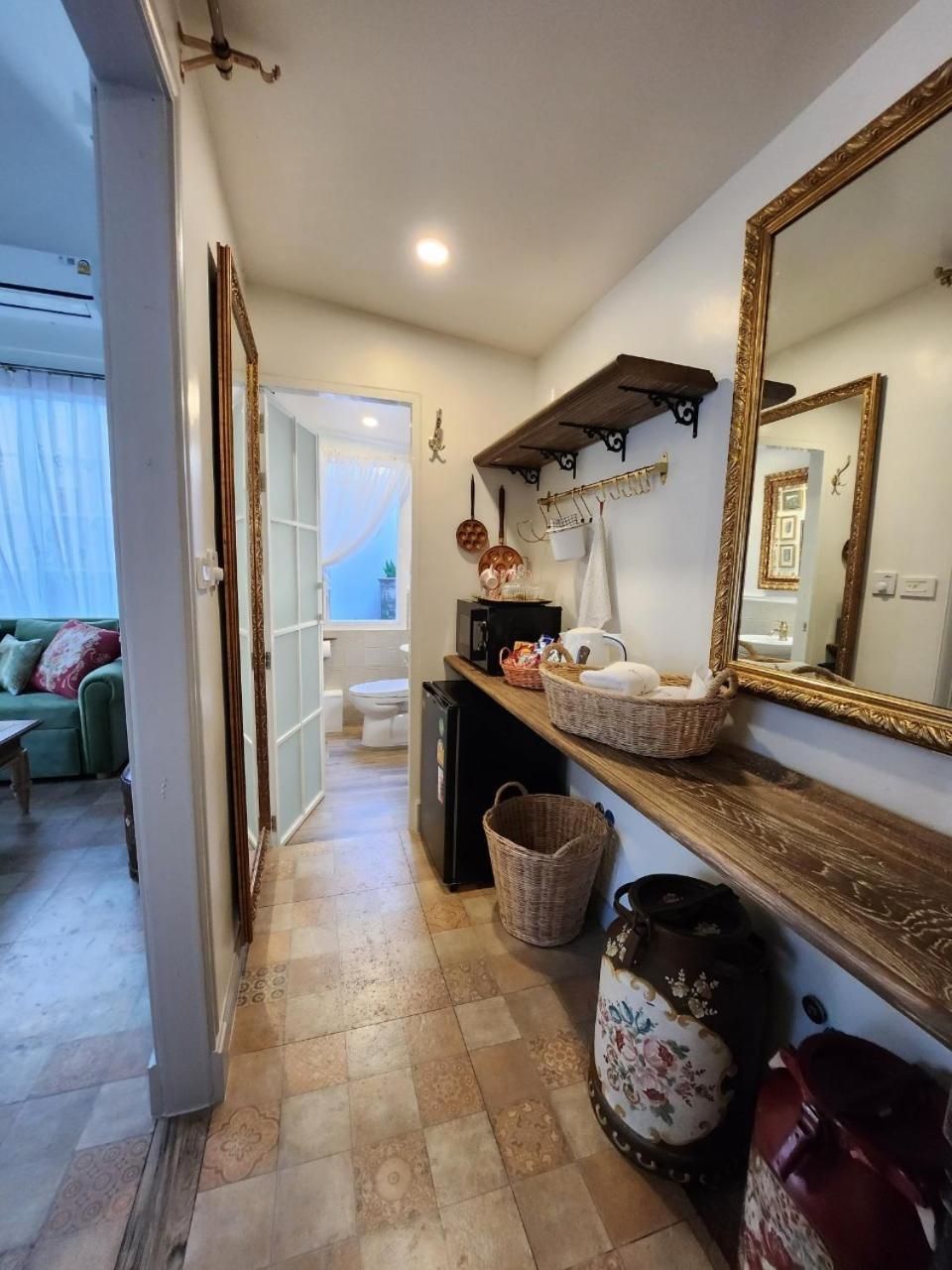 One-Bedroom Villa