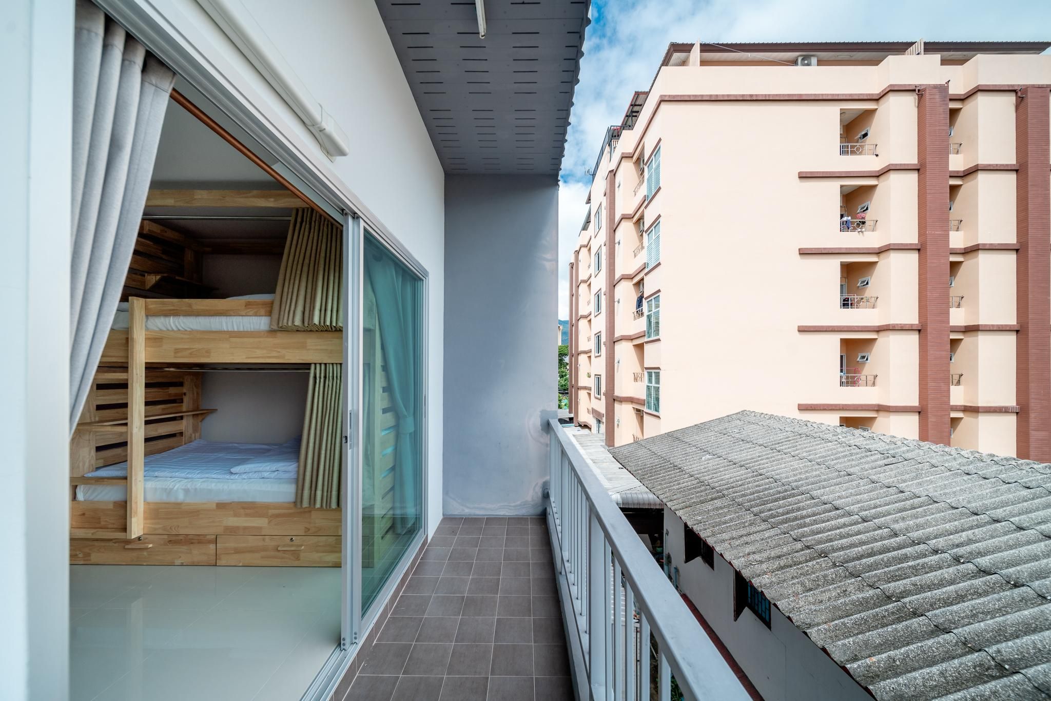 Bed in 6-Bed Dormitory Room