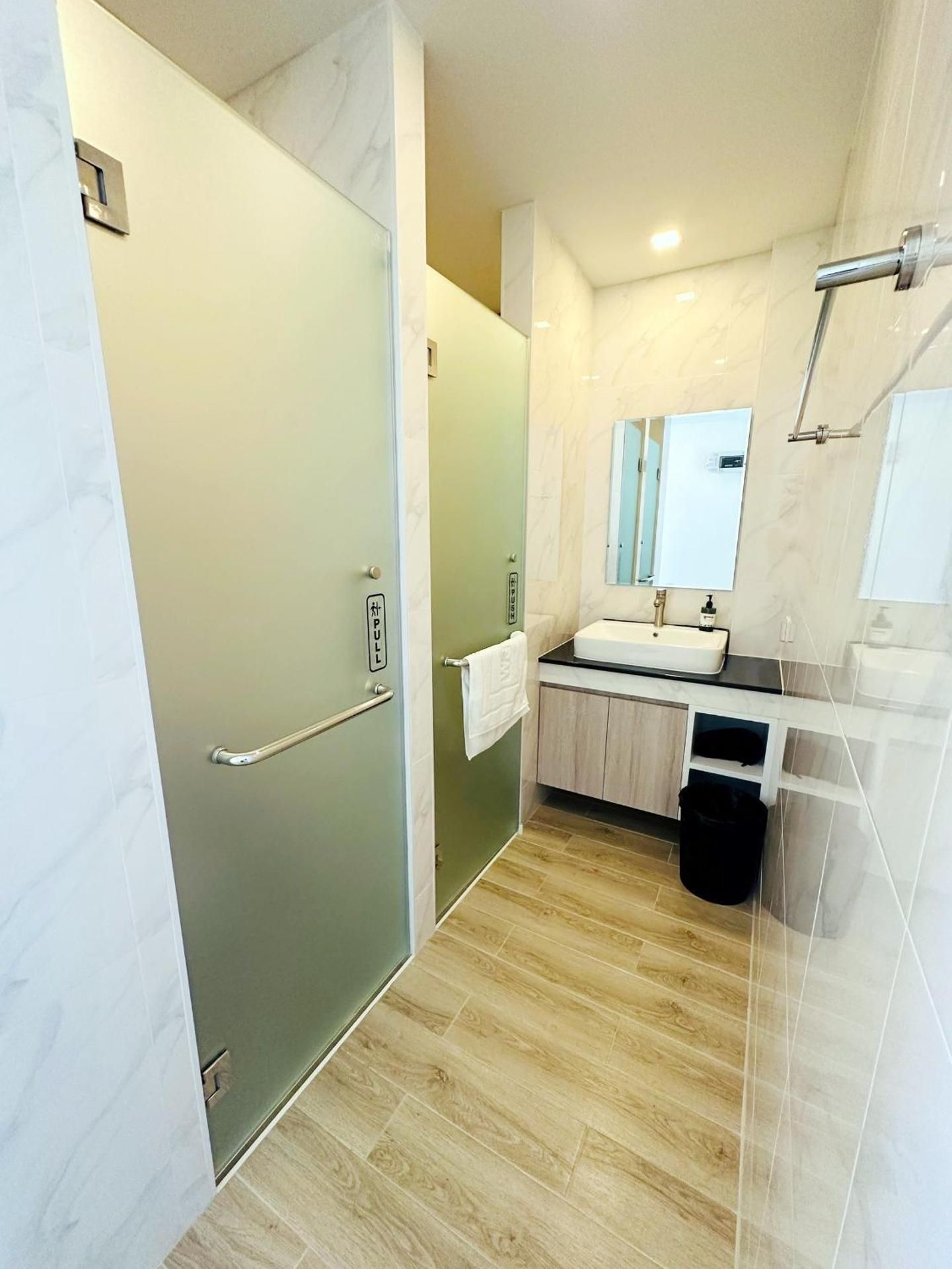 Twenty Two Chiang Mai Twin Room -01 3