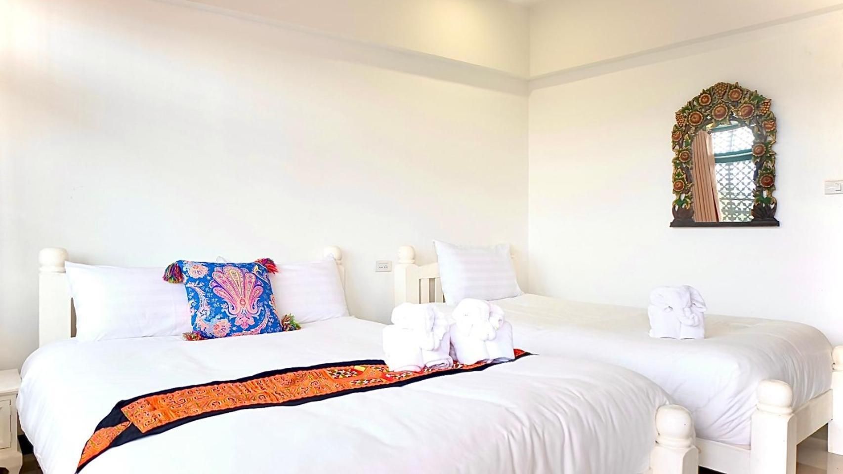 Triple - 1 Queen 1 Single