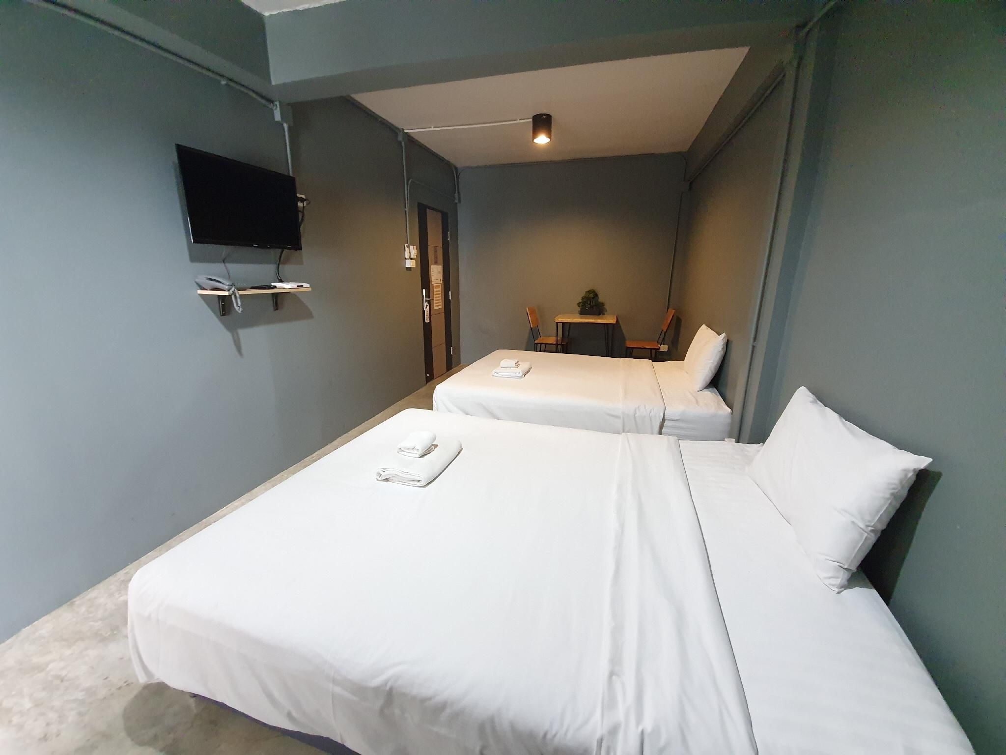 Superior Room with 2 Queensize Beds