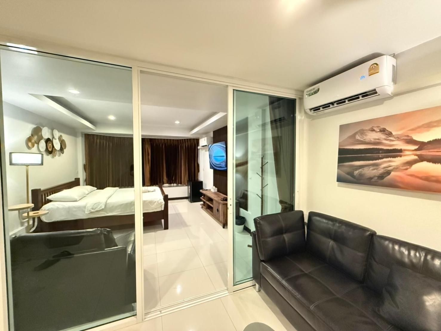 Large Double Room