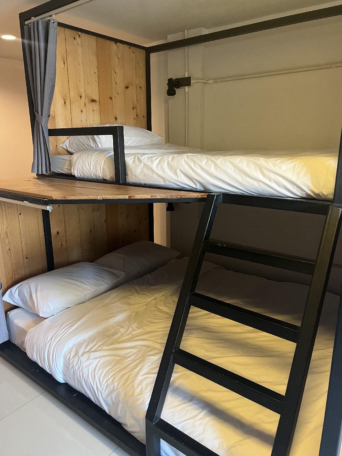 Bed in 8 Bed Mixed Dormitory