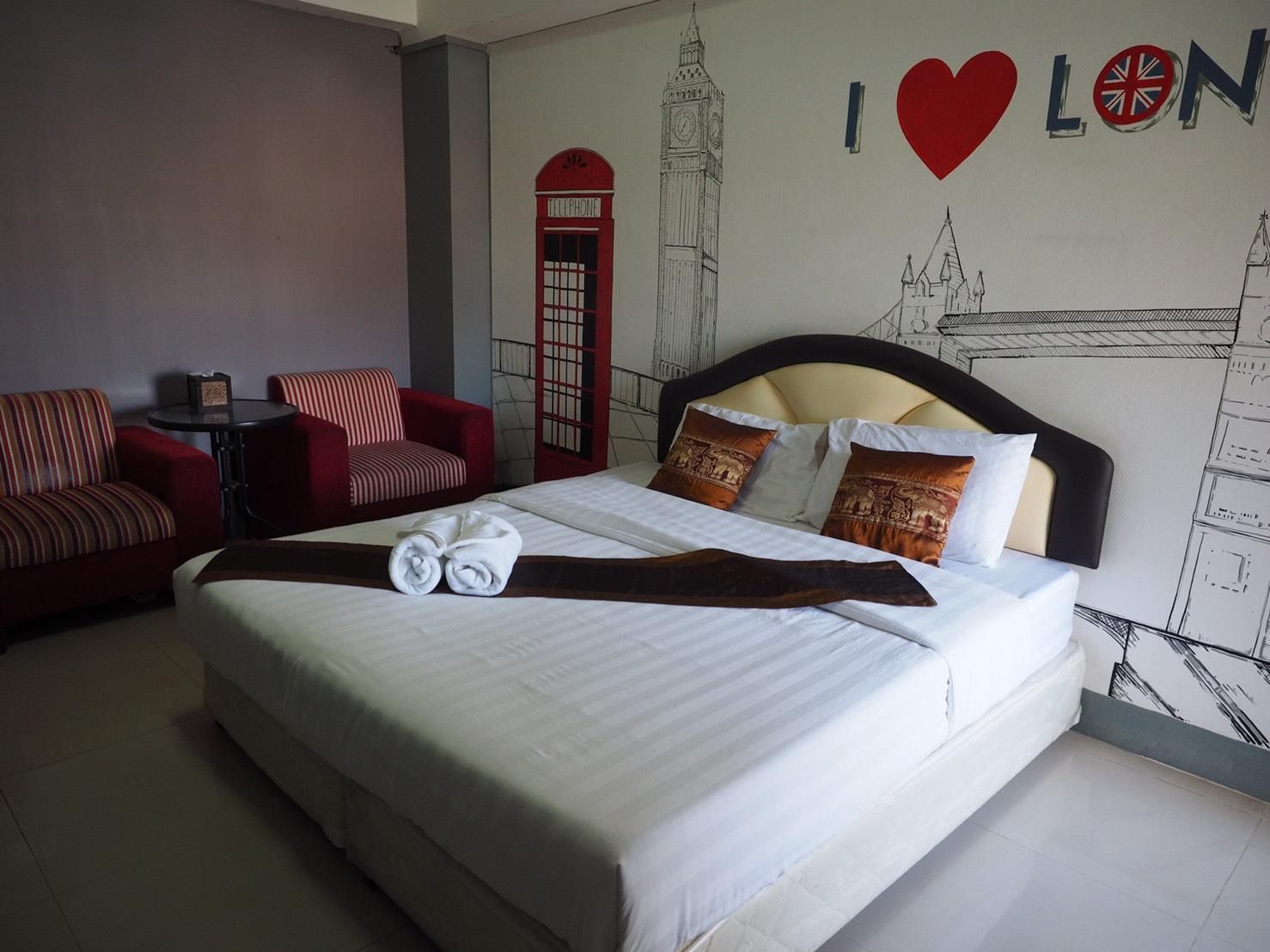 King Standard Bed