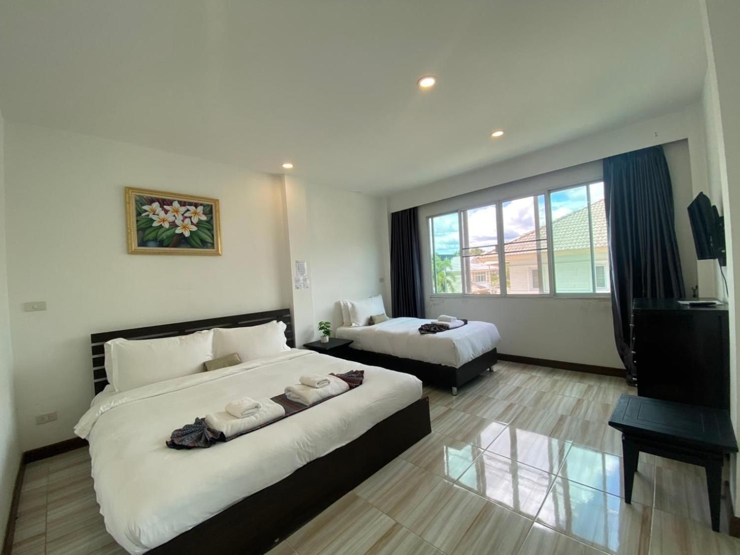 Deluxe Triple Room