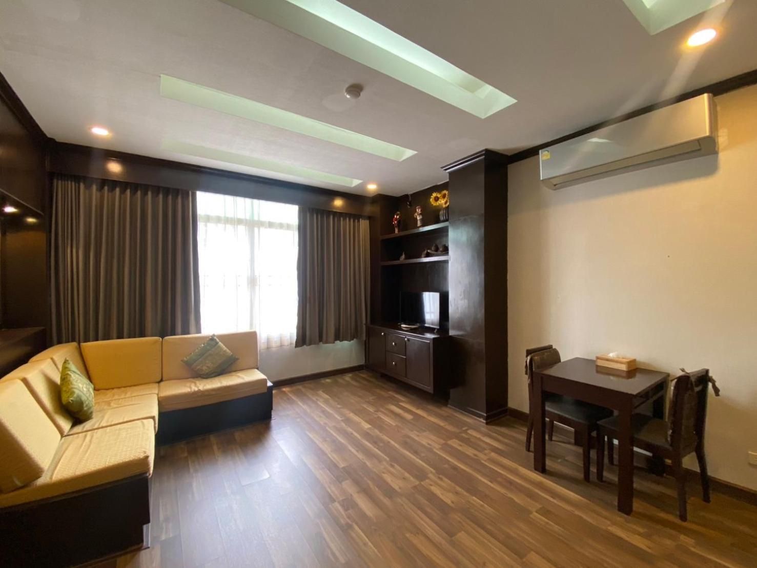 King Room with Garden View