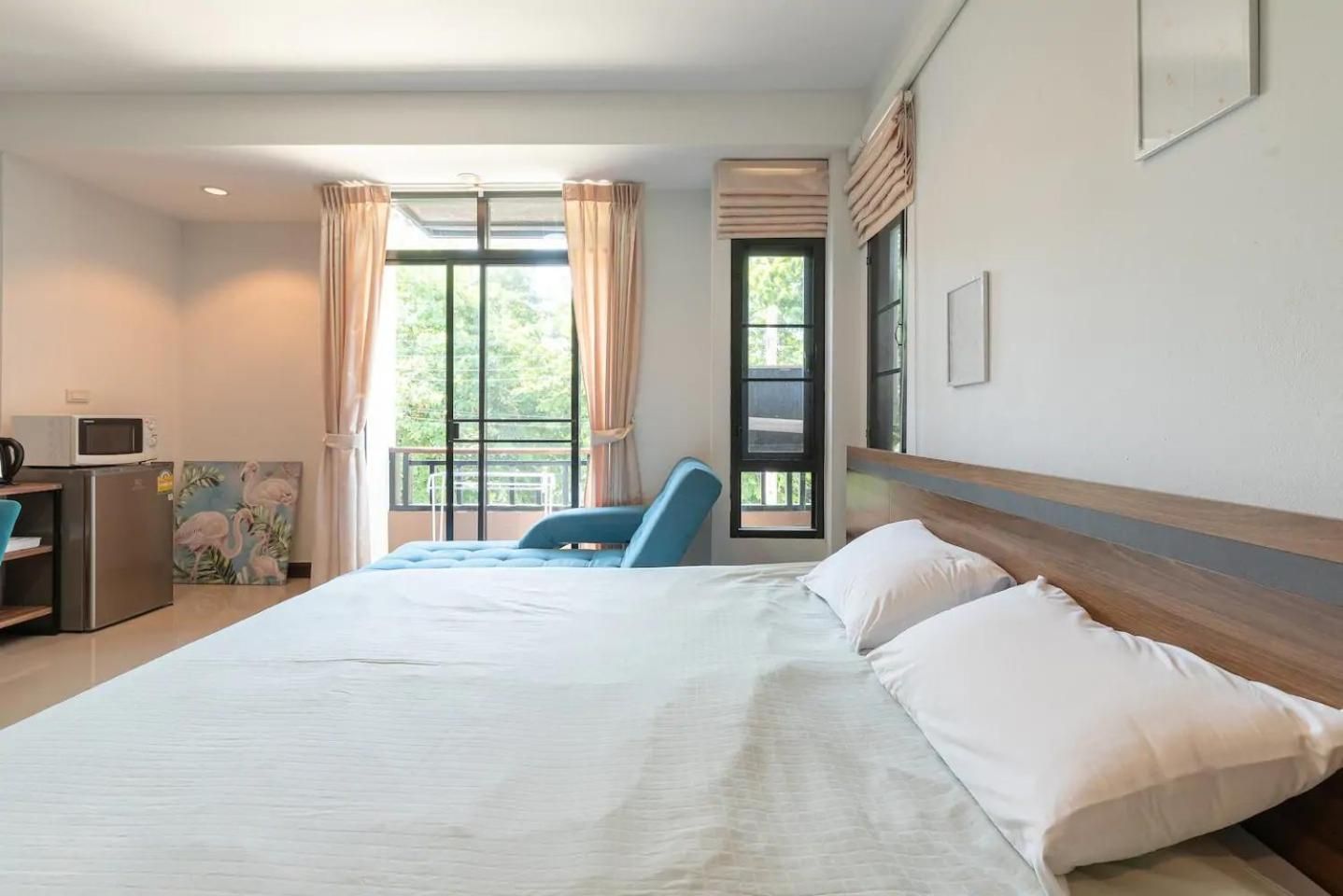Triple Room with Private Bathroom