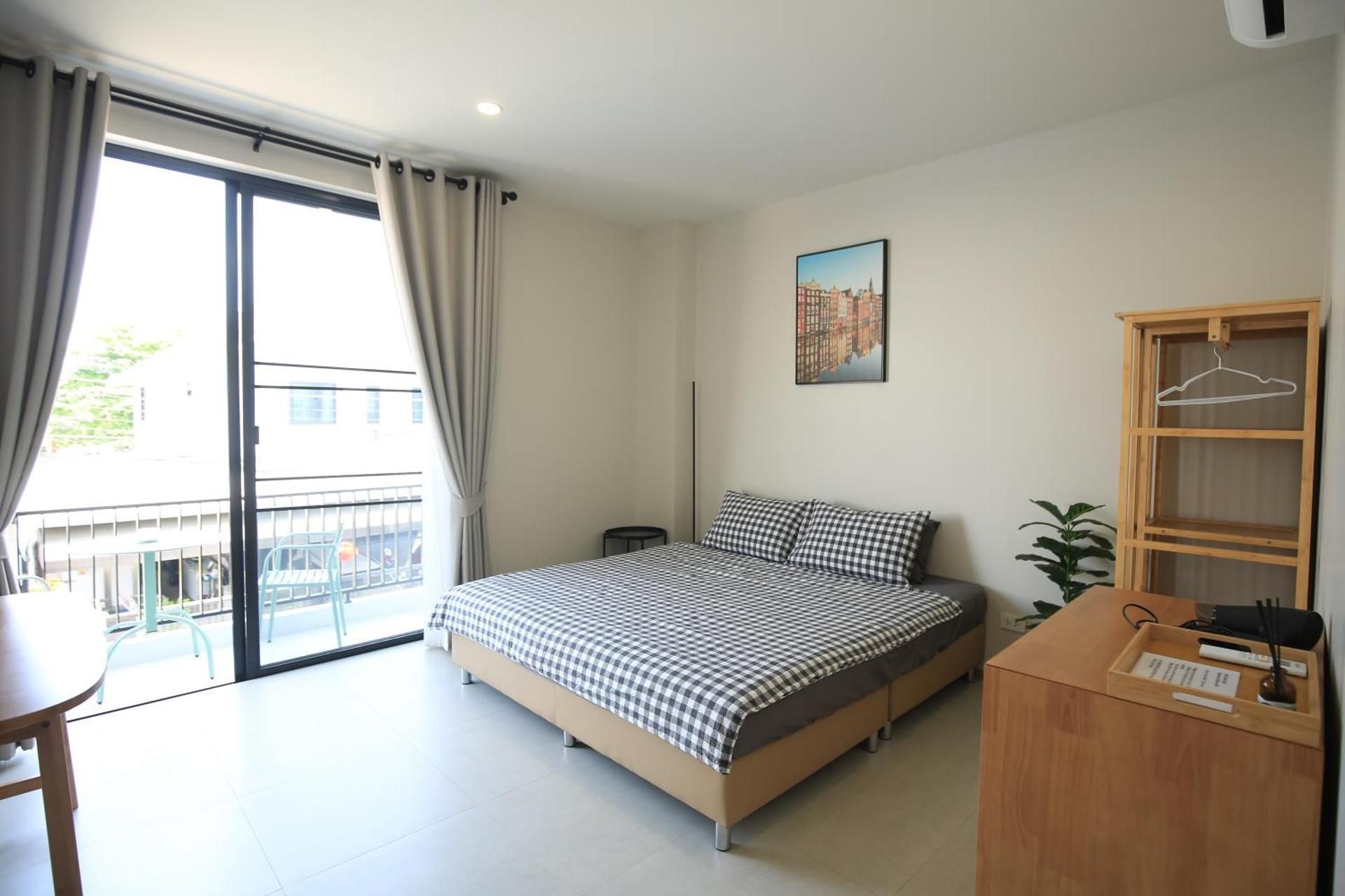 Superior King Room