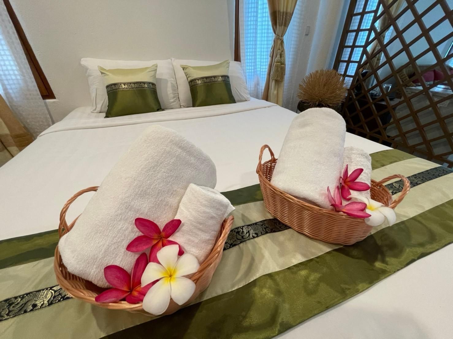 Standard Small Double Non-Smoking